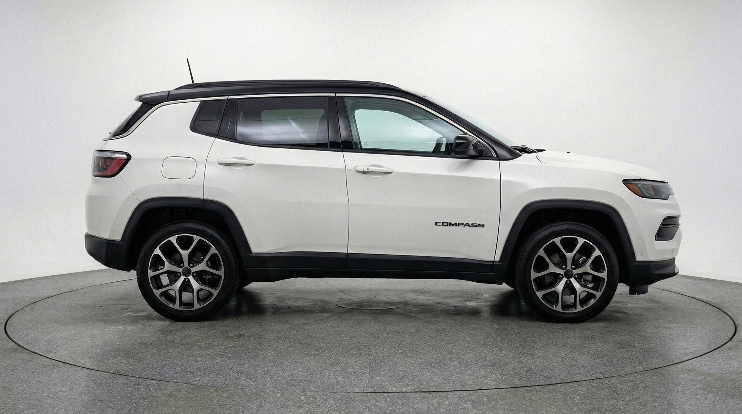 Thumbnail: 2025 Jeep Compass - 11
