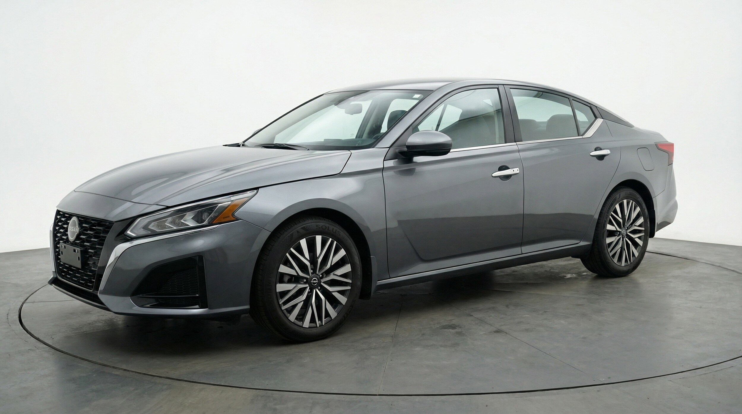 Thumbnail: 2025 Nissan Altima - 3