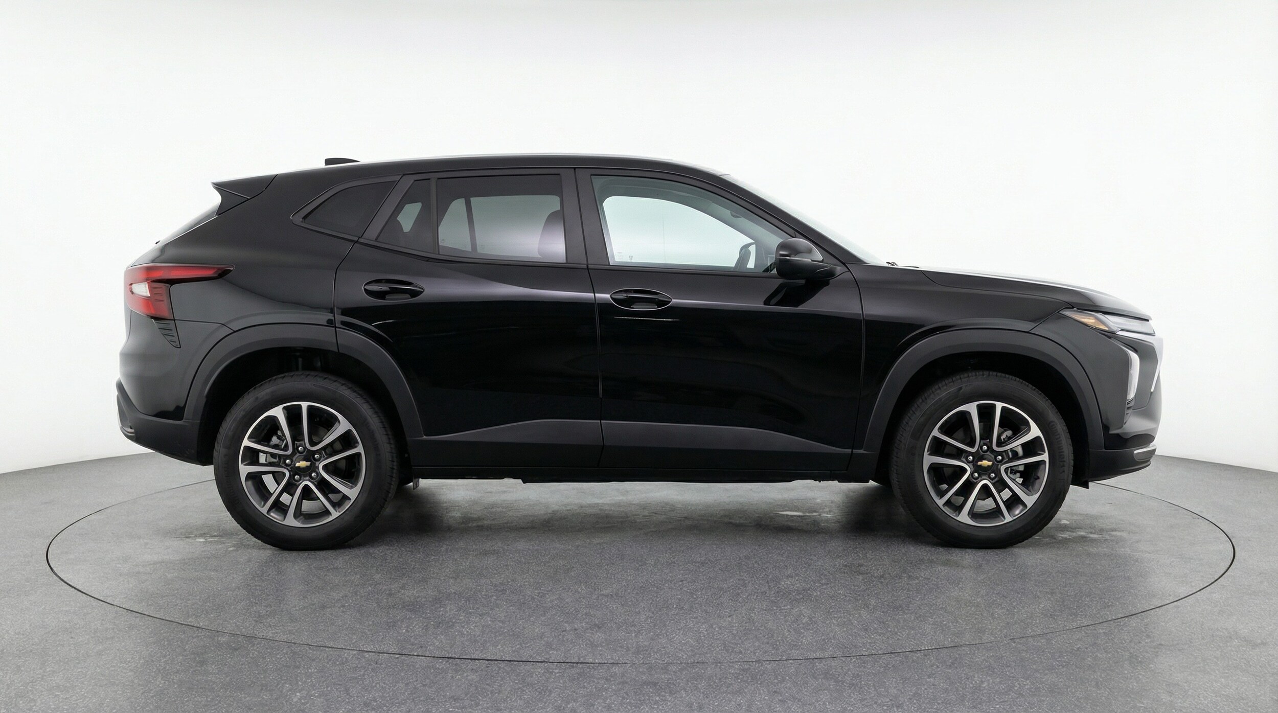 Thumbnail: 2025 Chevrolet TrailBlazer - 8