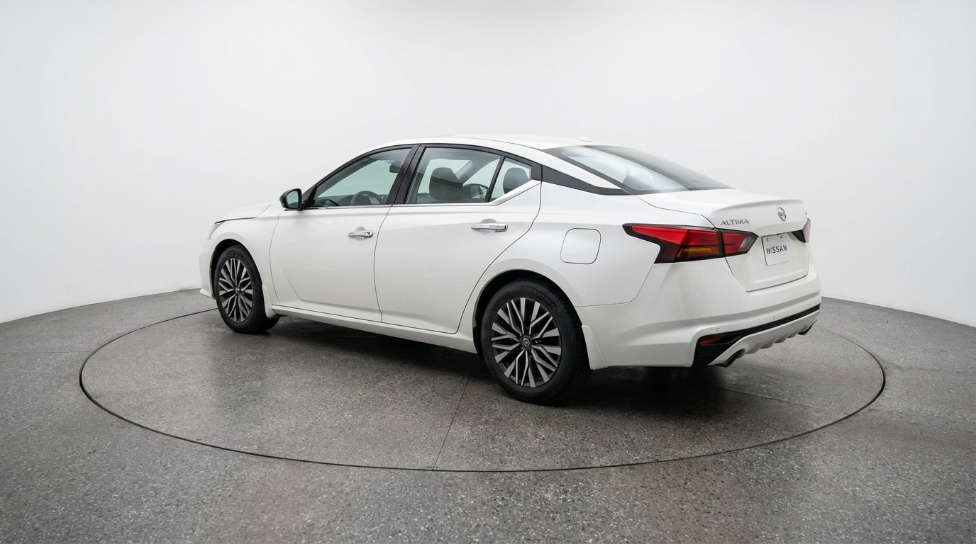 Thumbnail: 2025 Nissan Altima - 5