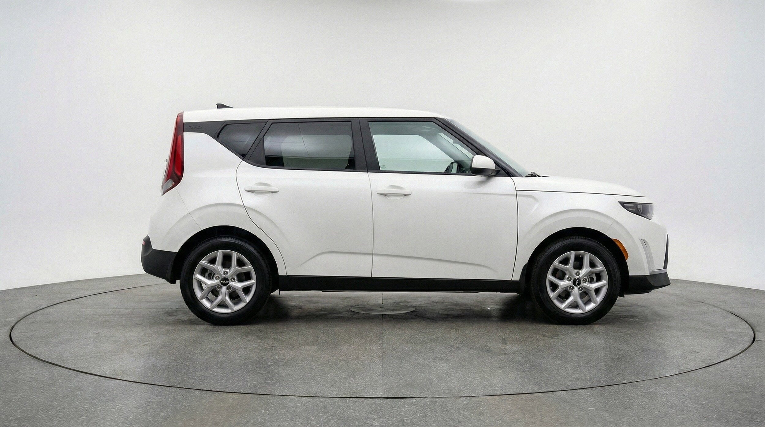 Thumbnail: 2025 Kia Soul - 11