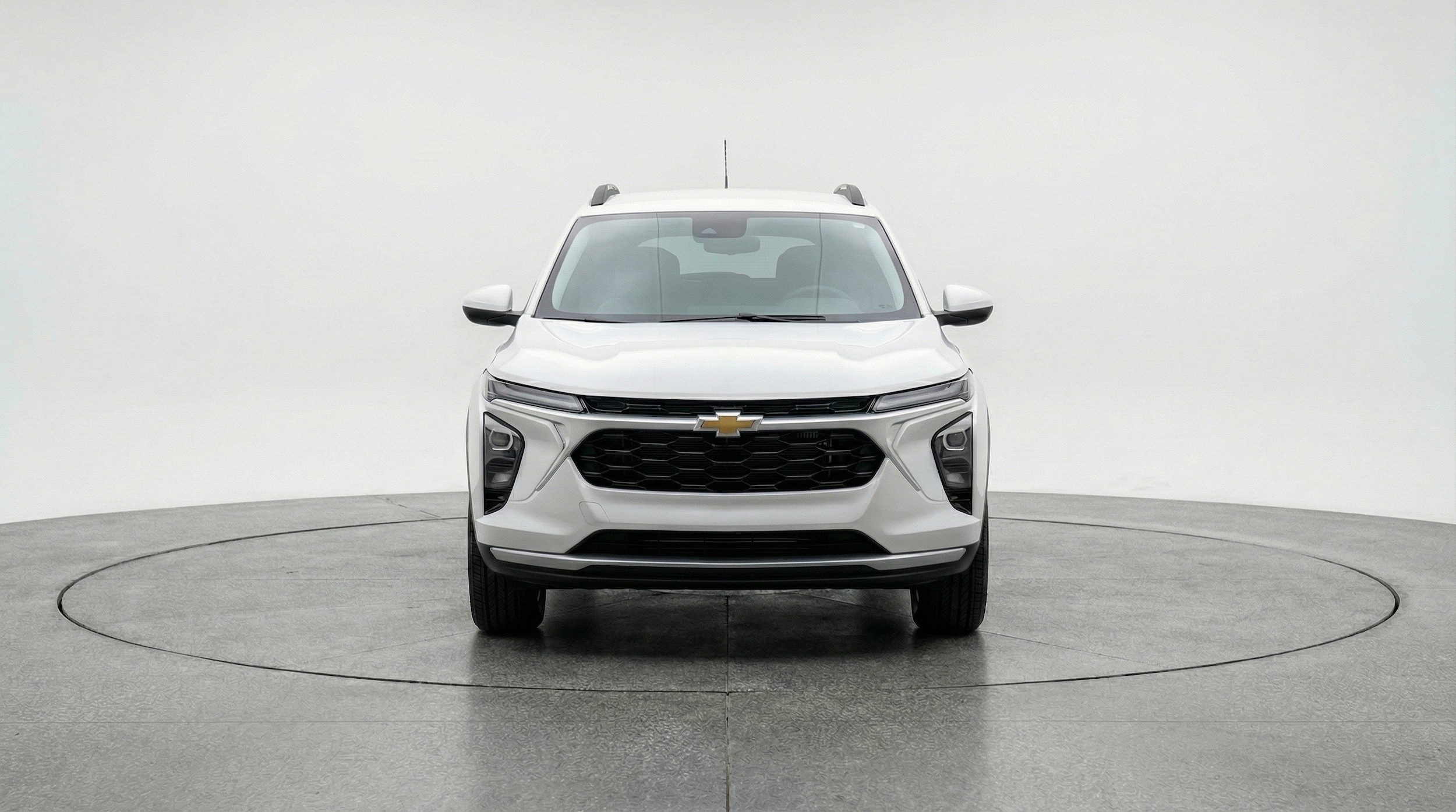 Thumbnail: 2025 Chevrolet Trax - 2