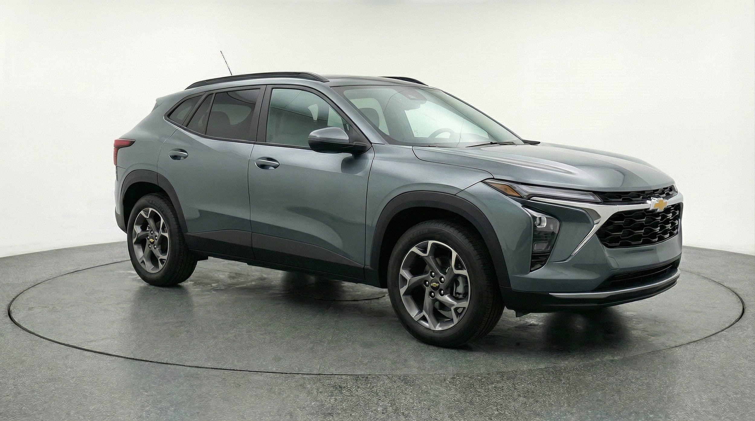 Thumbnail: 2025 Chevrolet Trax - 1