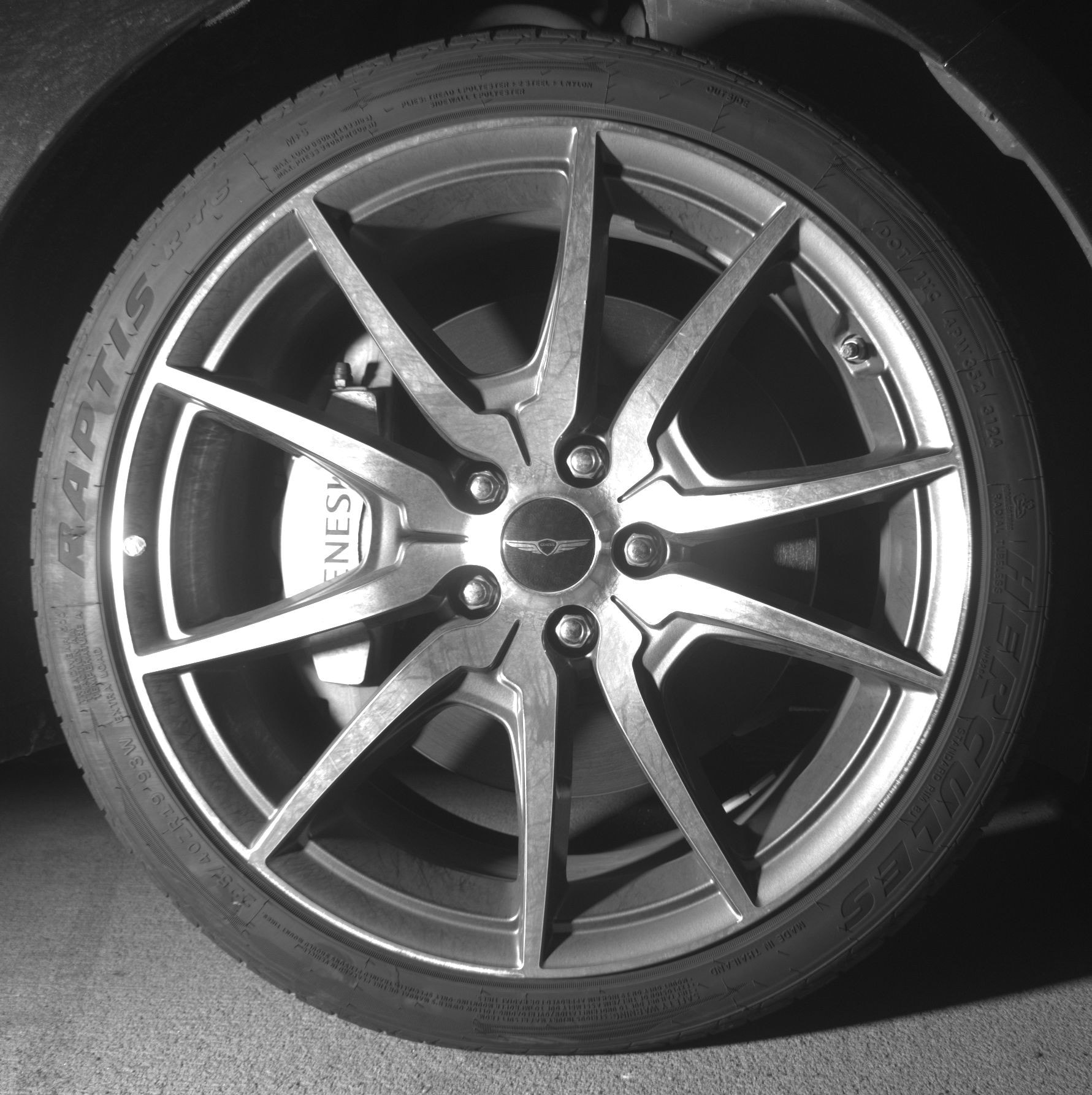 Thumbnail: 2025 Genesis G70 - 10