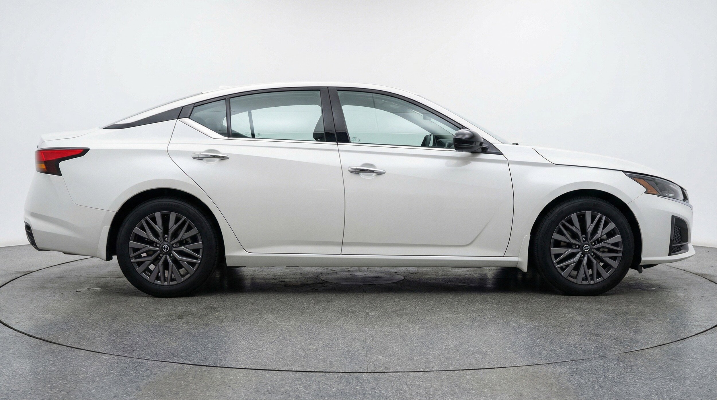 Thumbnail: 2025 Nissan Altima - 11