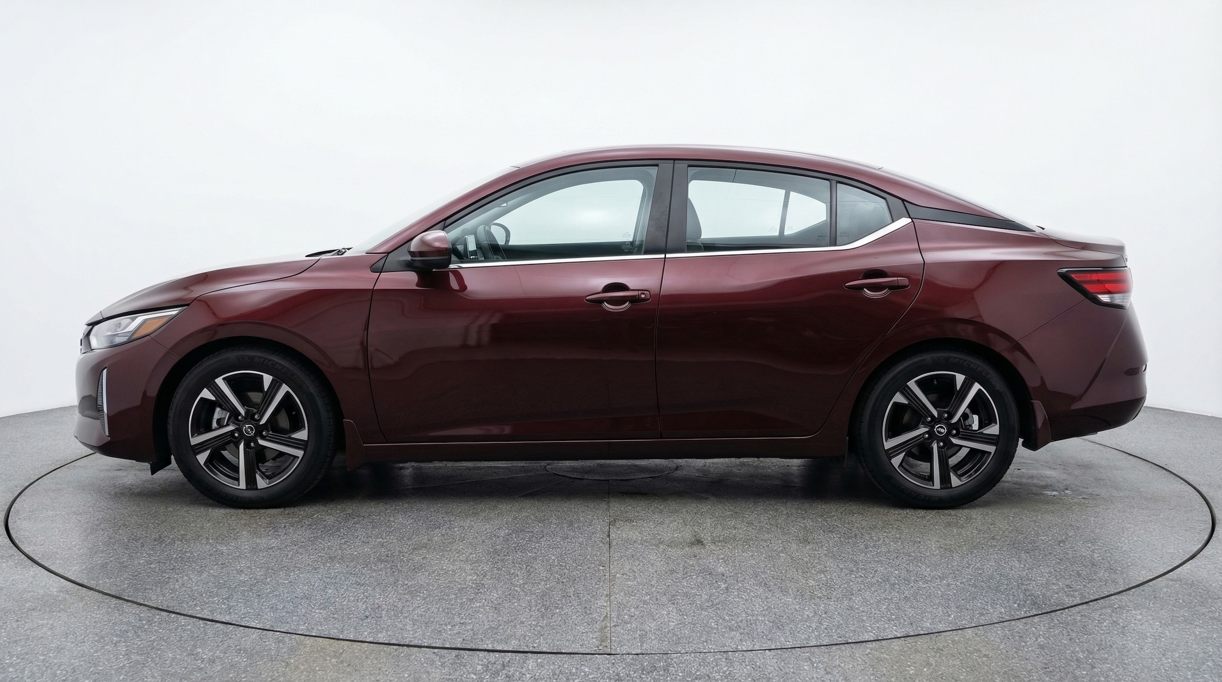 Thumbnail: 2025 Nissan Sentra - 4