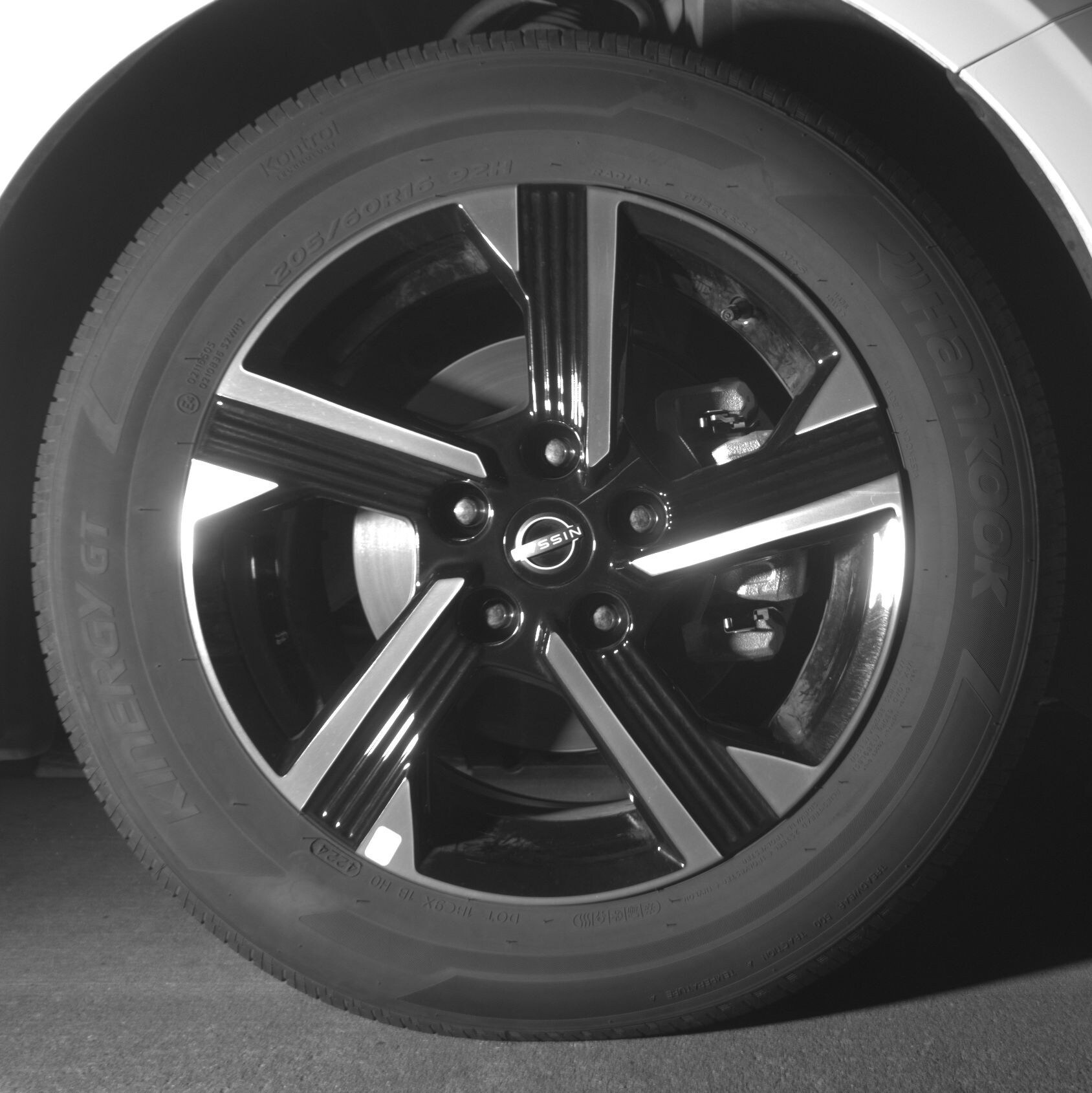 Thumbnail: 2025 Nissan Sentra - 10