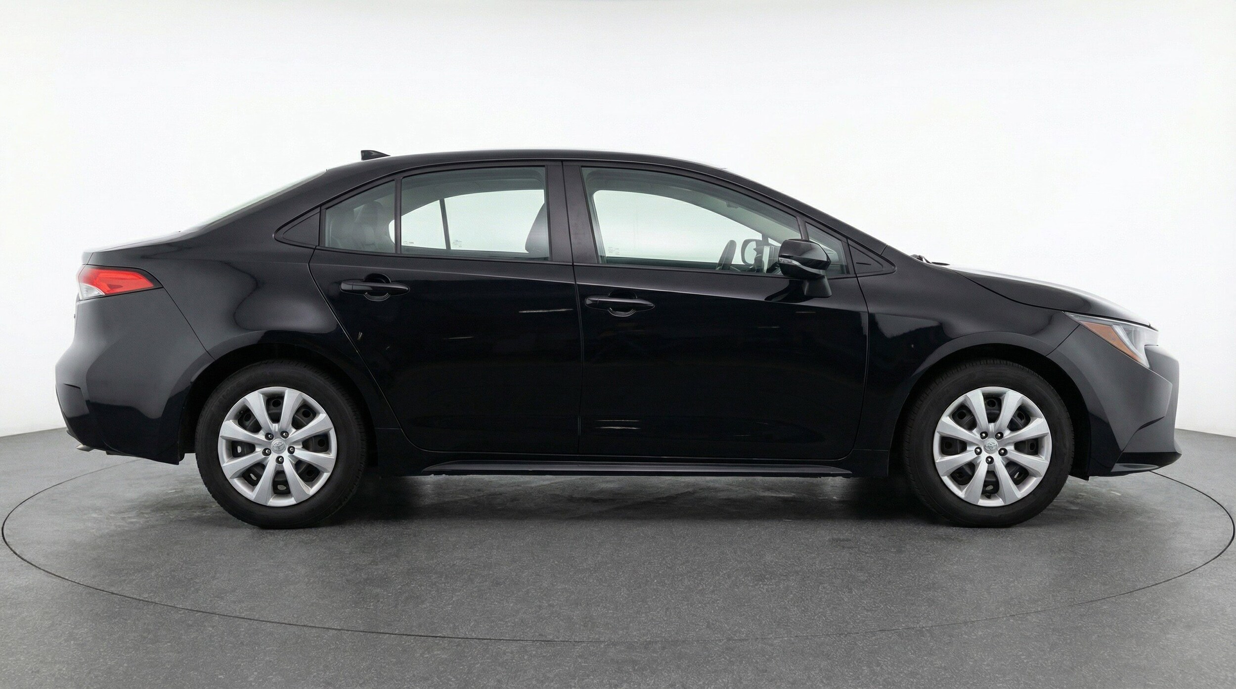 Thumbnail: 2025 Toyota Corolla - 11