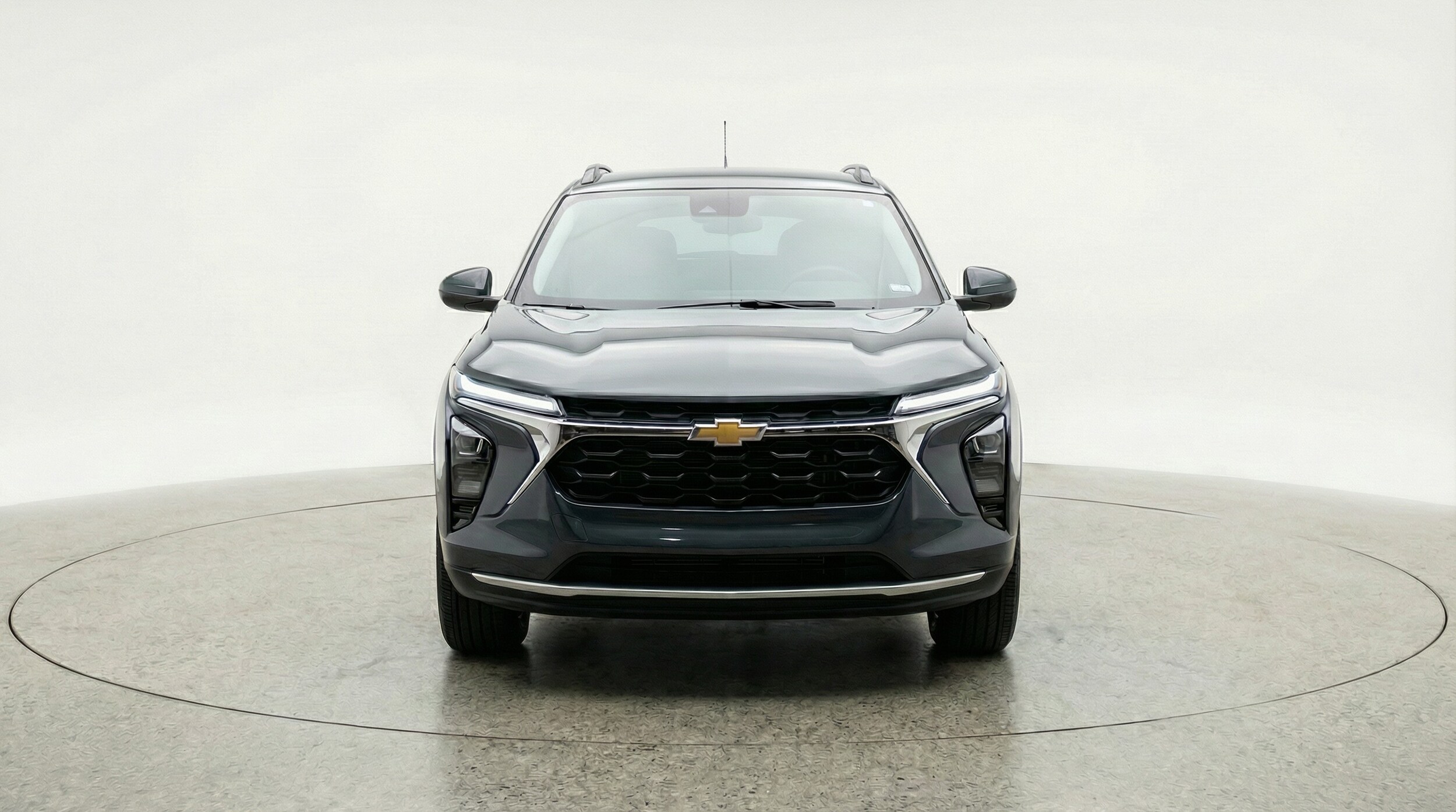 Thumbnail: 2025 Chevrolet Trax - 2