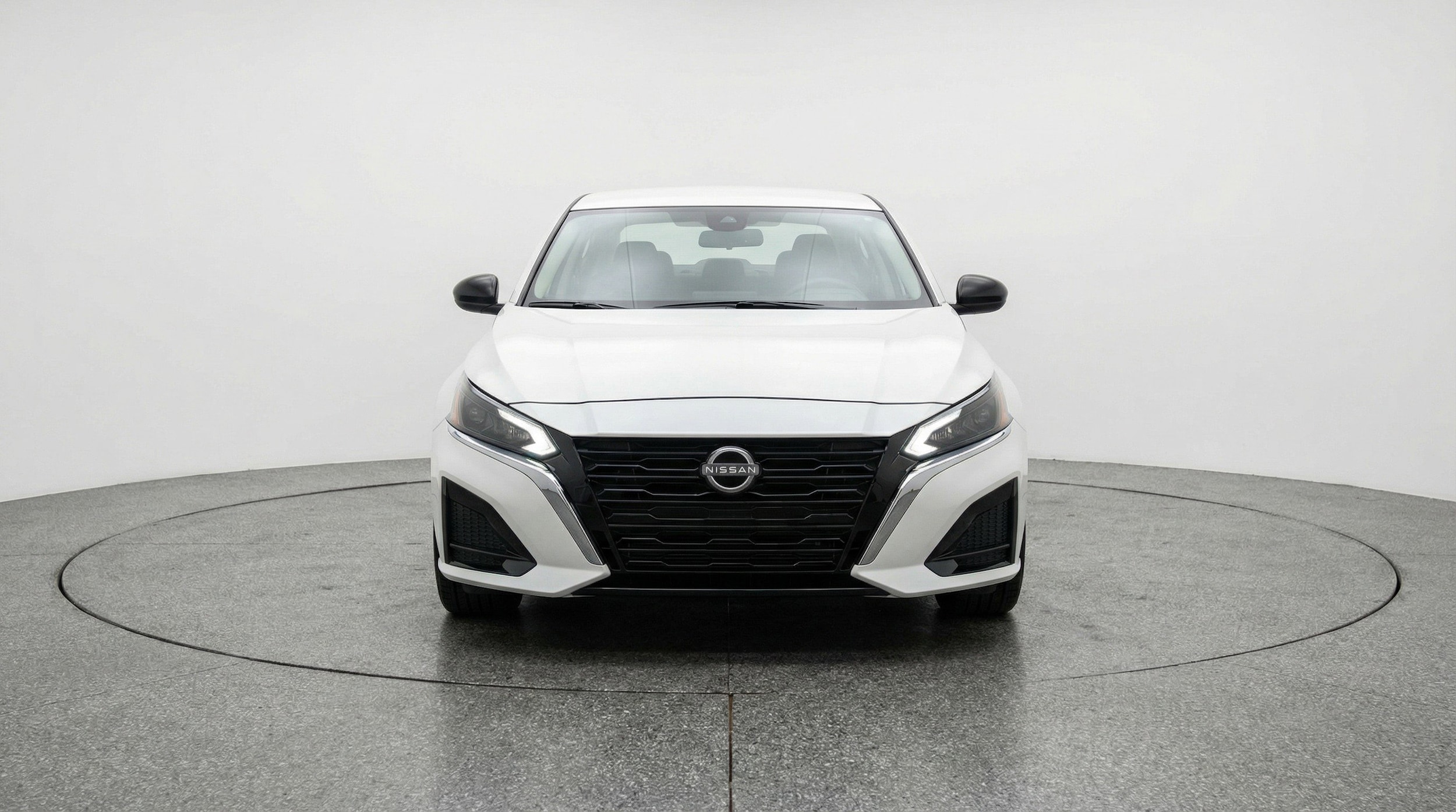 Thumbnail: 2025 Nissan Altima - 2