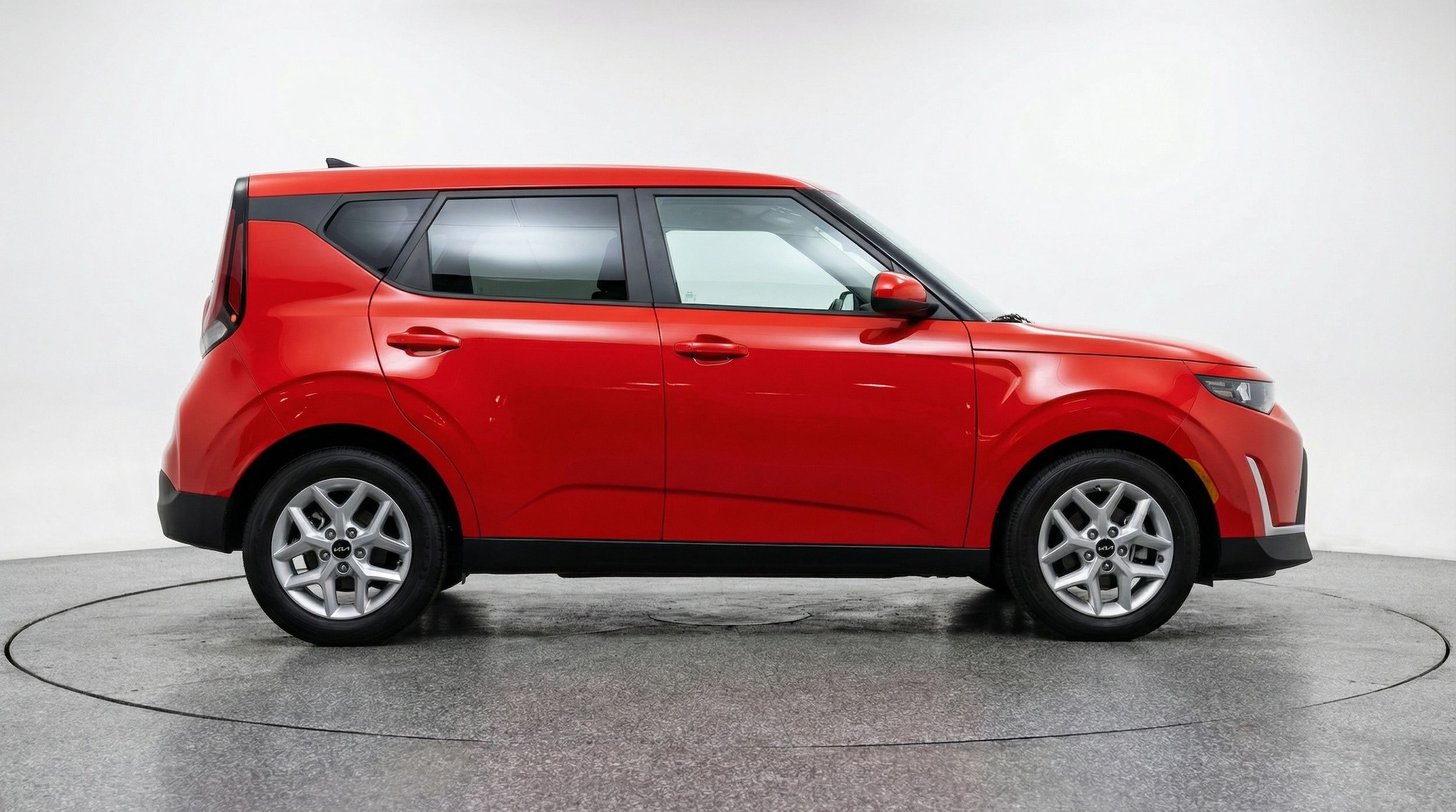 Thumbnail: 2025 Kia Soul - 8