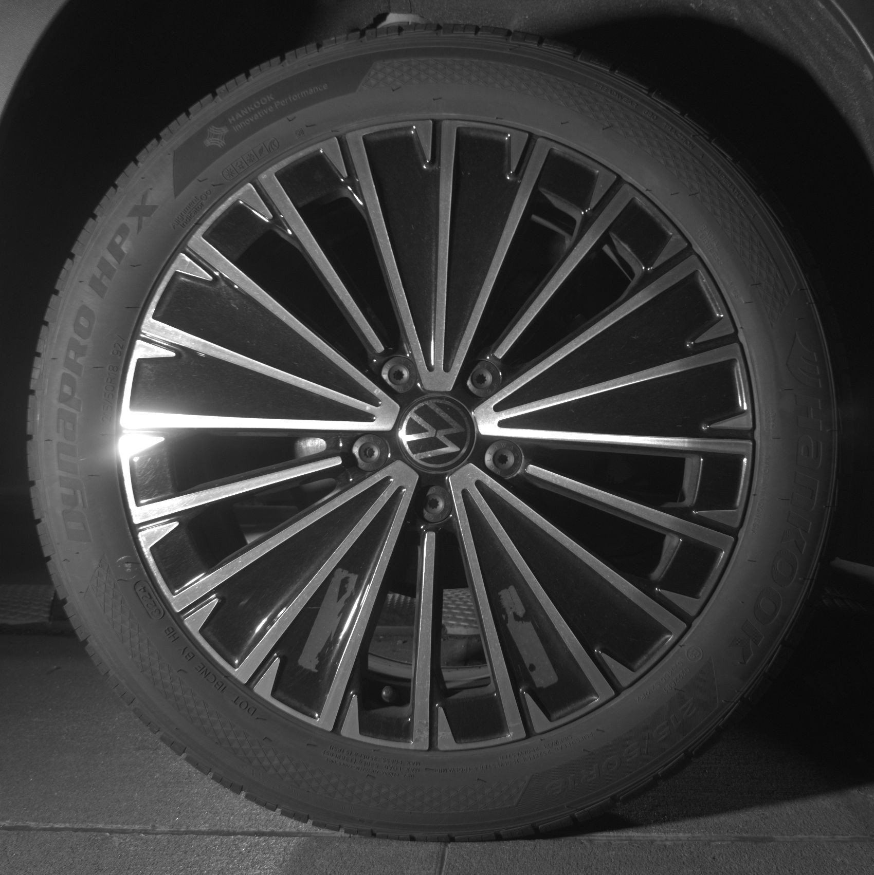 Thumbnail: 2025 Volkswagen Taos - 15