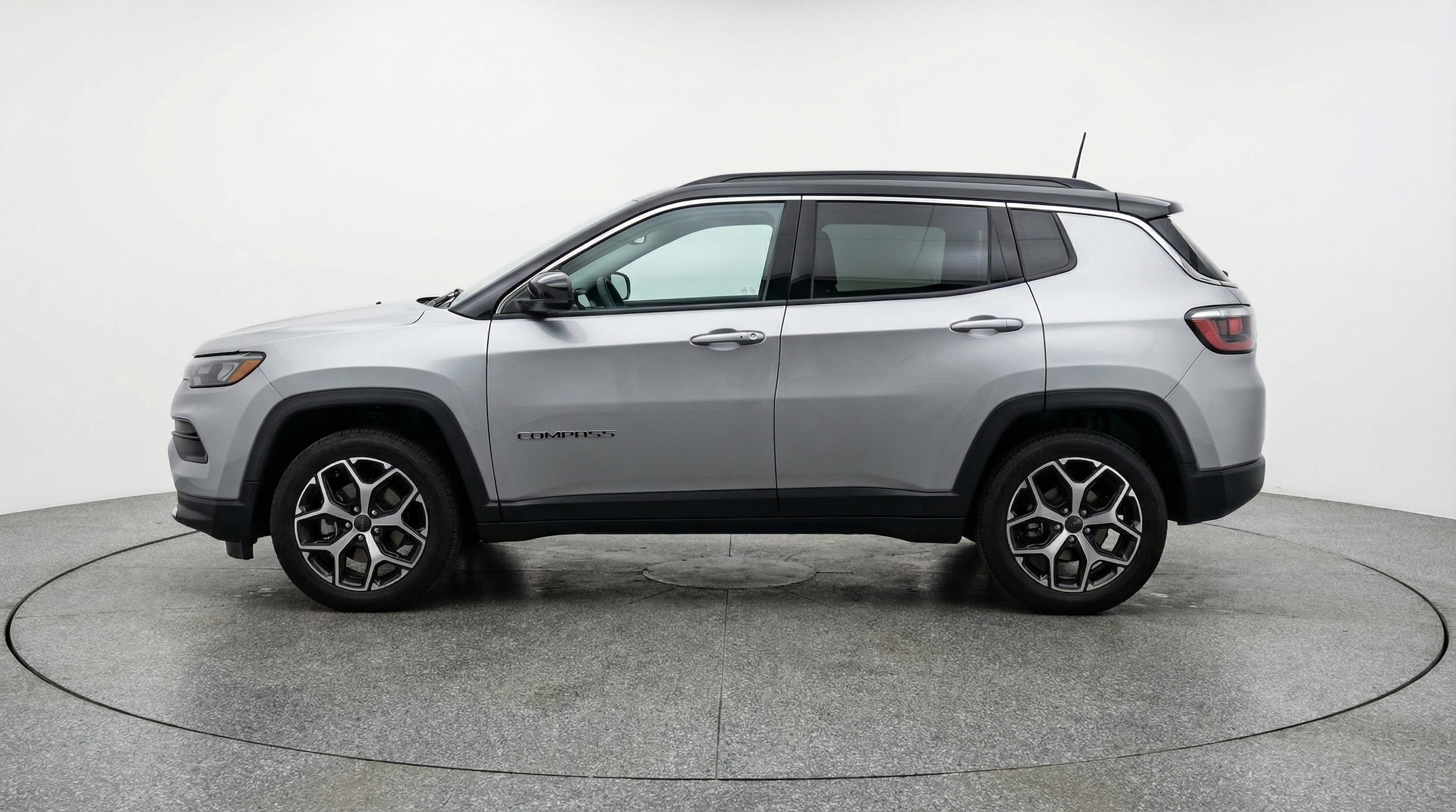 Thumbnail: 2025 Jeep Compass - 4