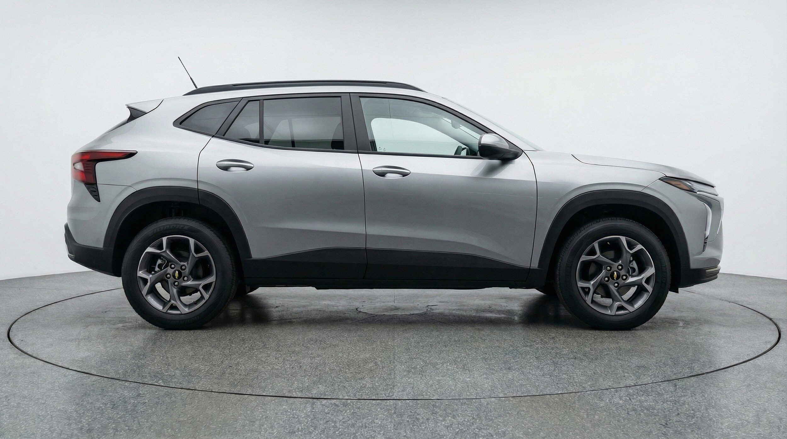 Thumbnail: 2025 Chevrolet Trax - 11