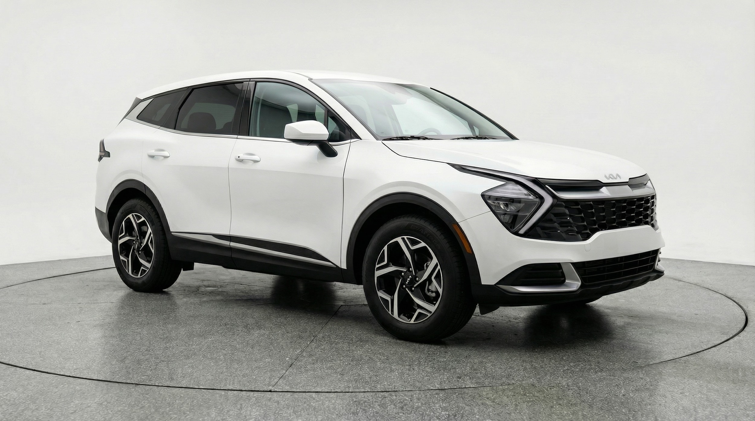 Thumbnail: 2025 Kia Sportage - 1