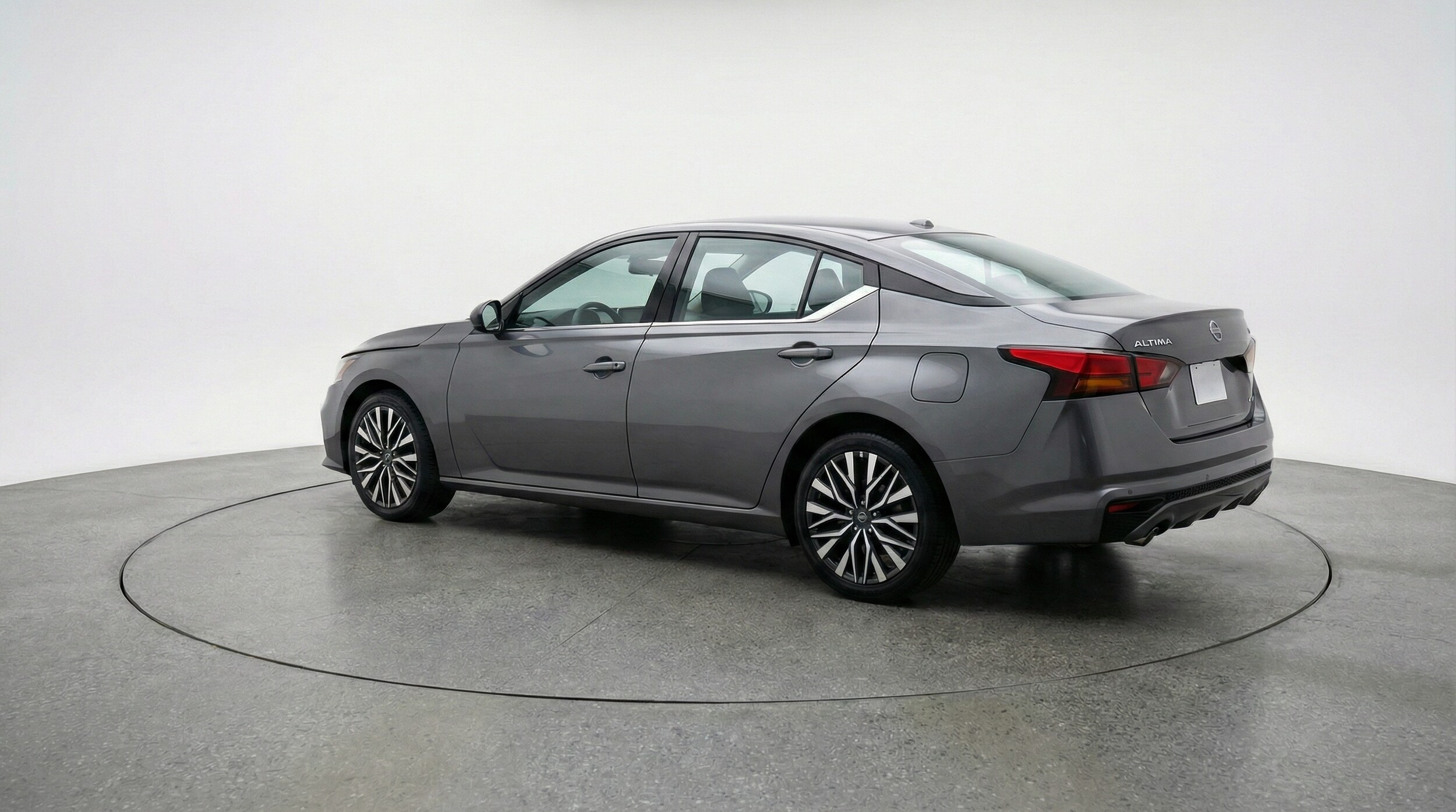 Thumbnail: 2025 Nissan Altima - 5