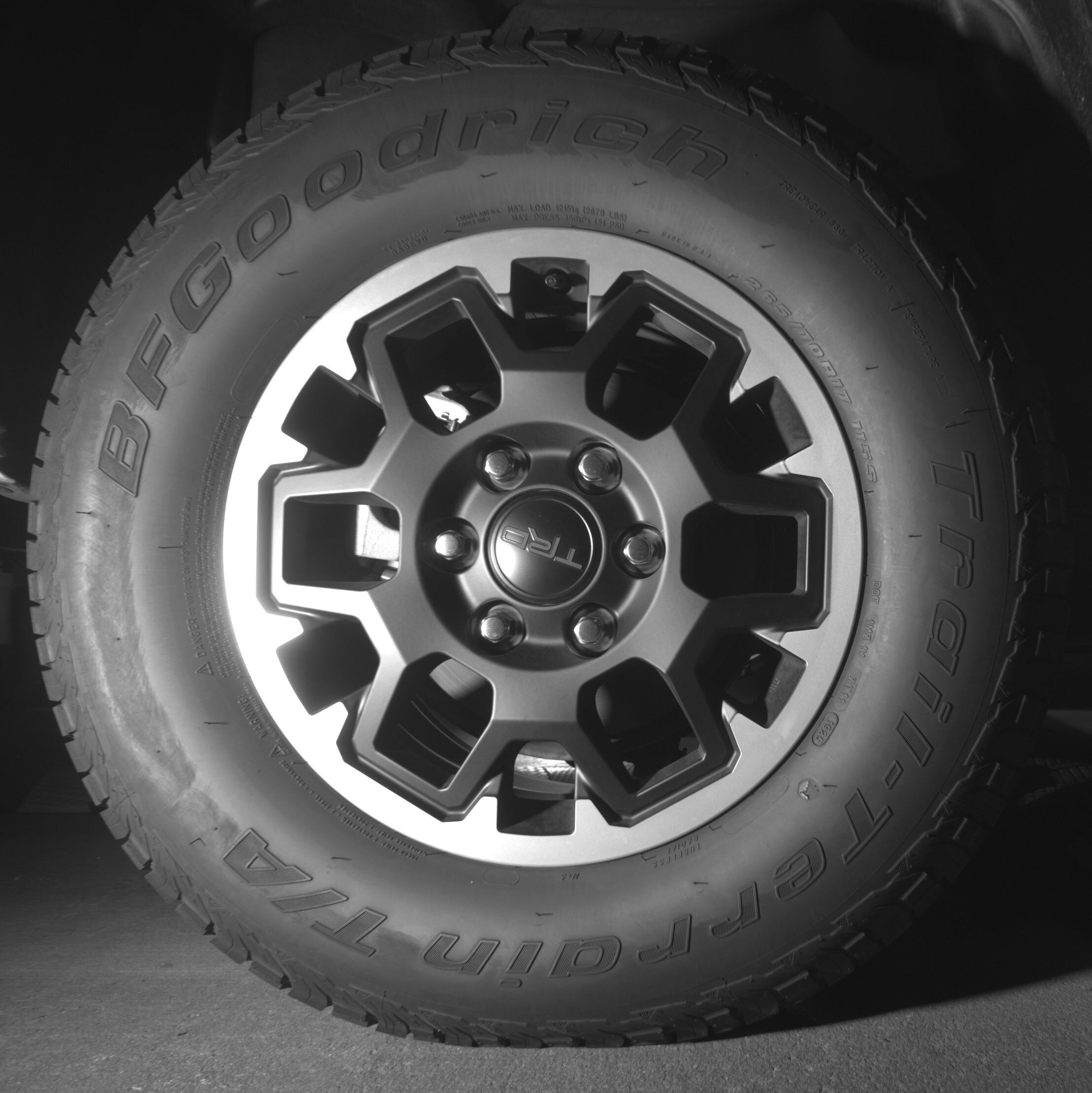 Thumbnail: 2025 Toyota Tacoma - 12