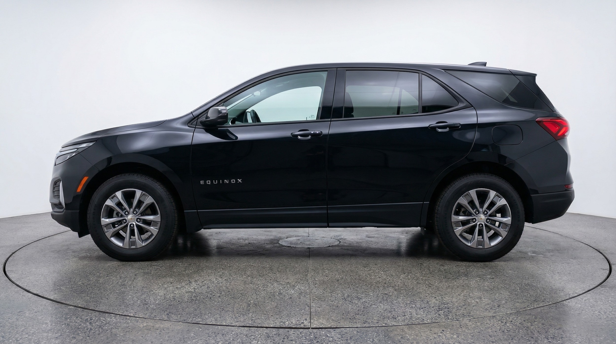 Thumbnail: 2025 Chevrolet Equinox - 4