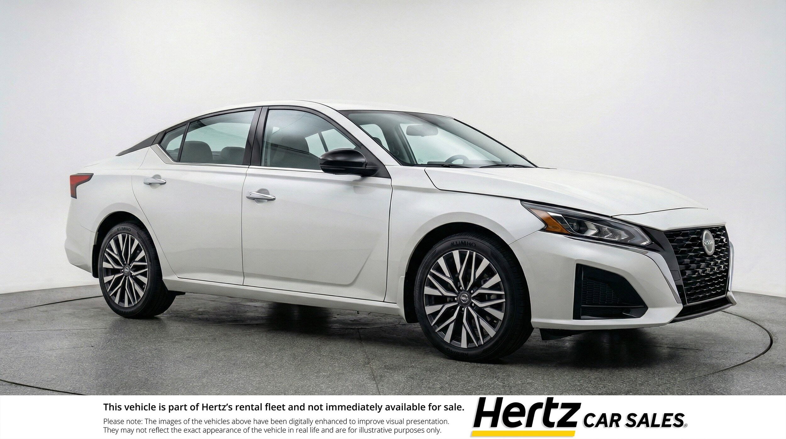 2025 Nissan Altima SV