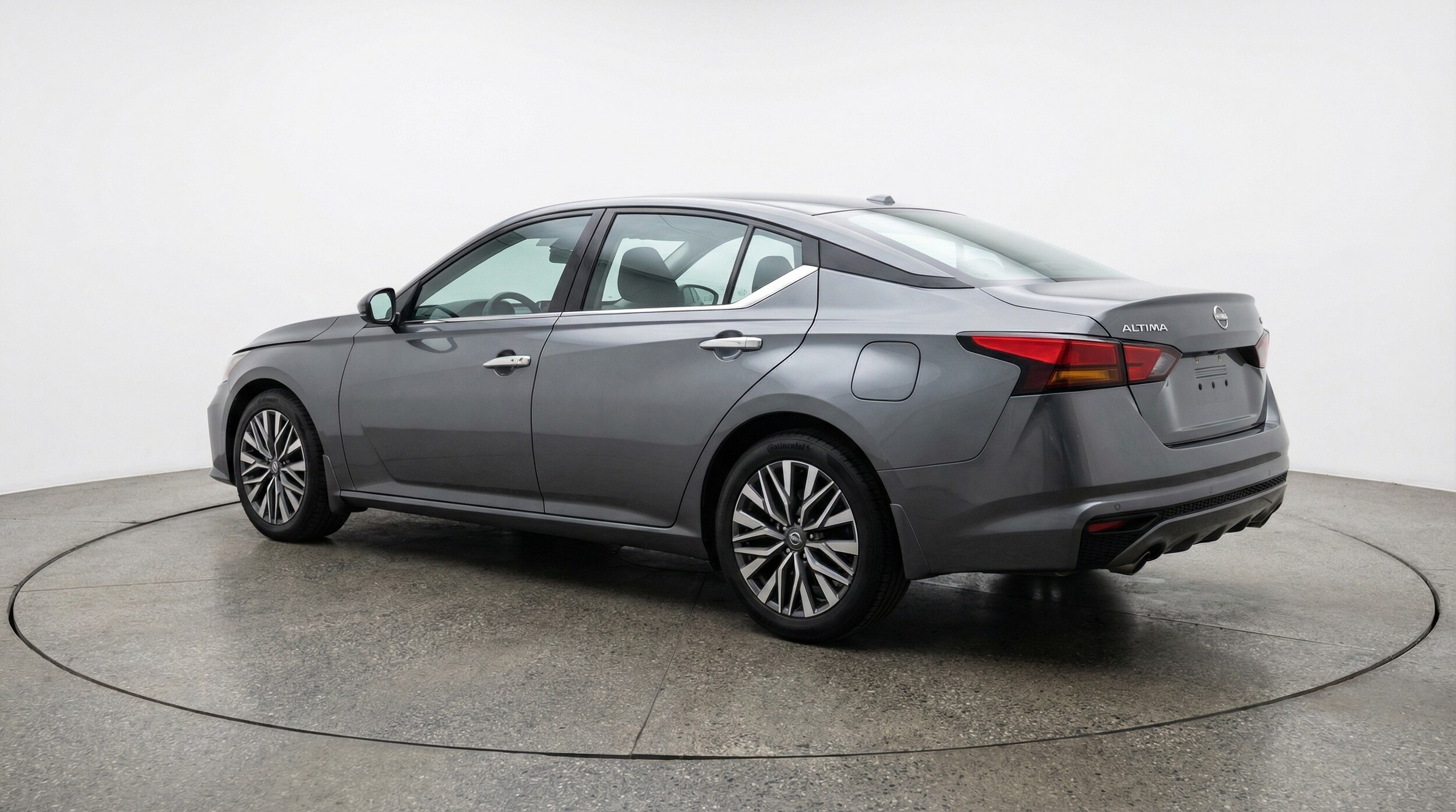 Thumbnail: 2025 Nissan Altima - 5