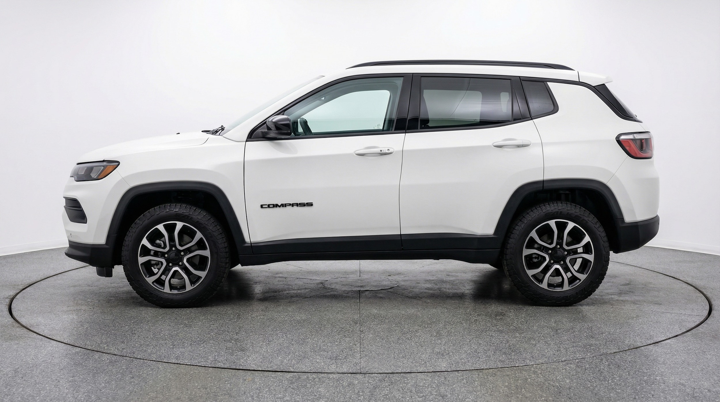 Thumbnail: 2025 Jeep Compass - 4