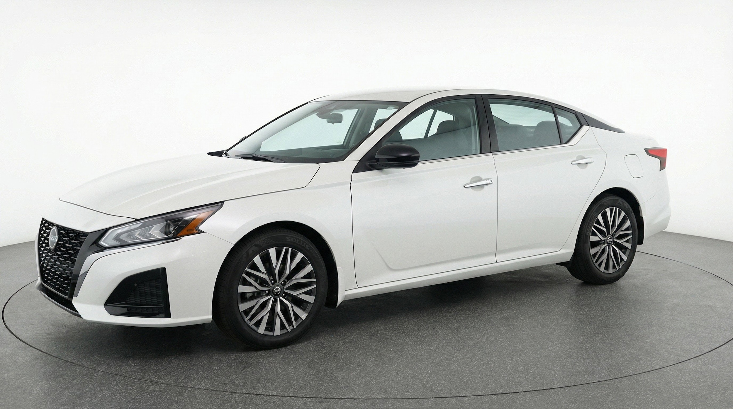 Thumbnail: 2025 Nissan Altima - 3