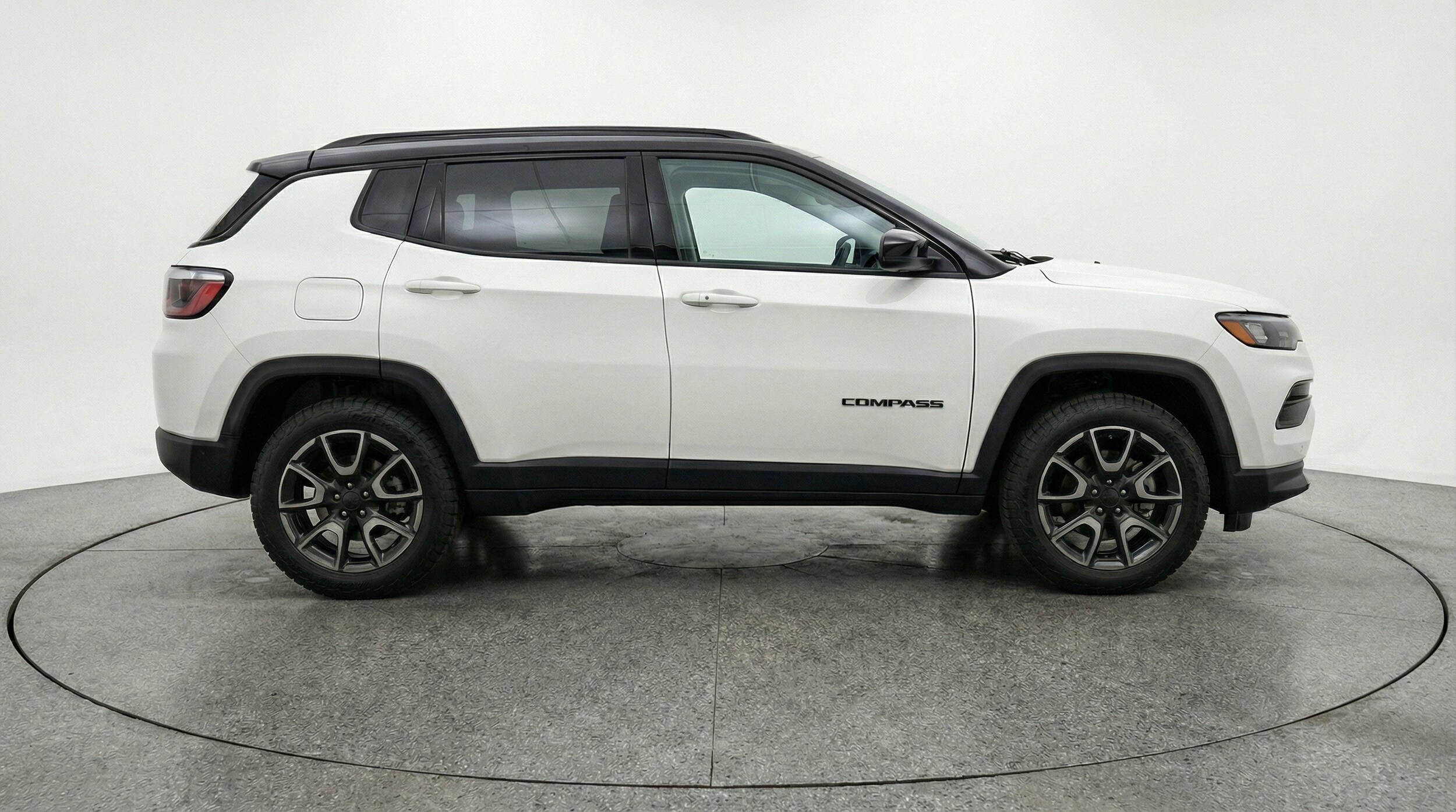 Thumbnail: 2025 Jeep Compass - 11