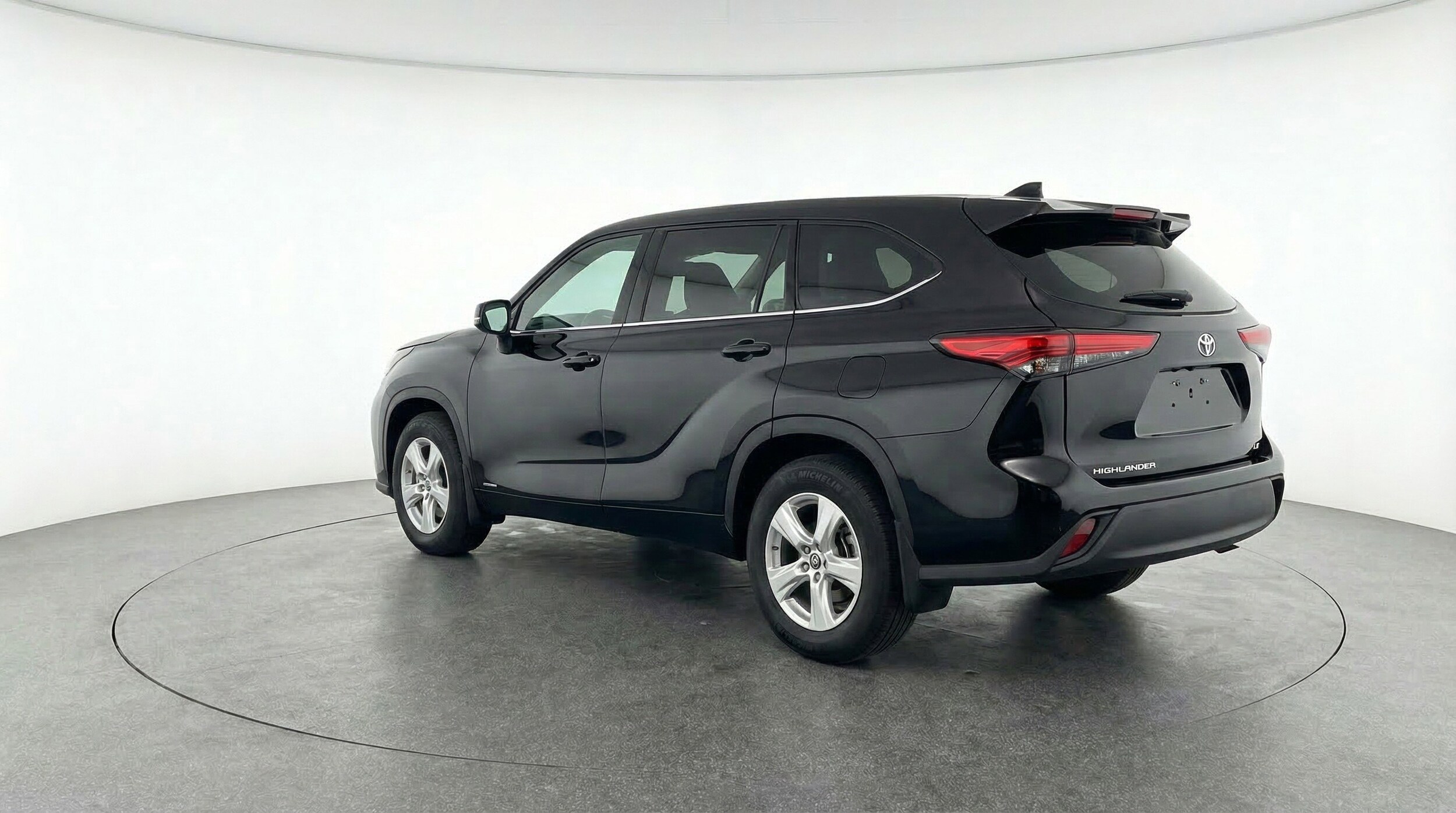 Thumbnail: 2025 Toyota Highlander - 6