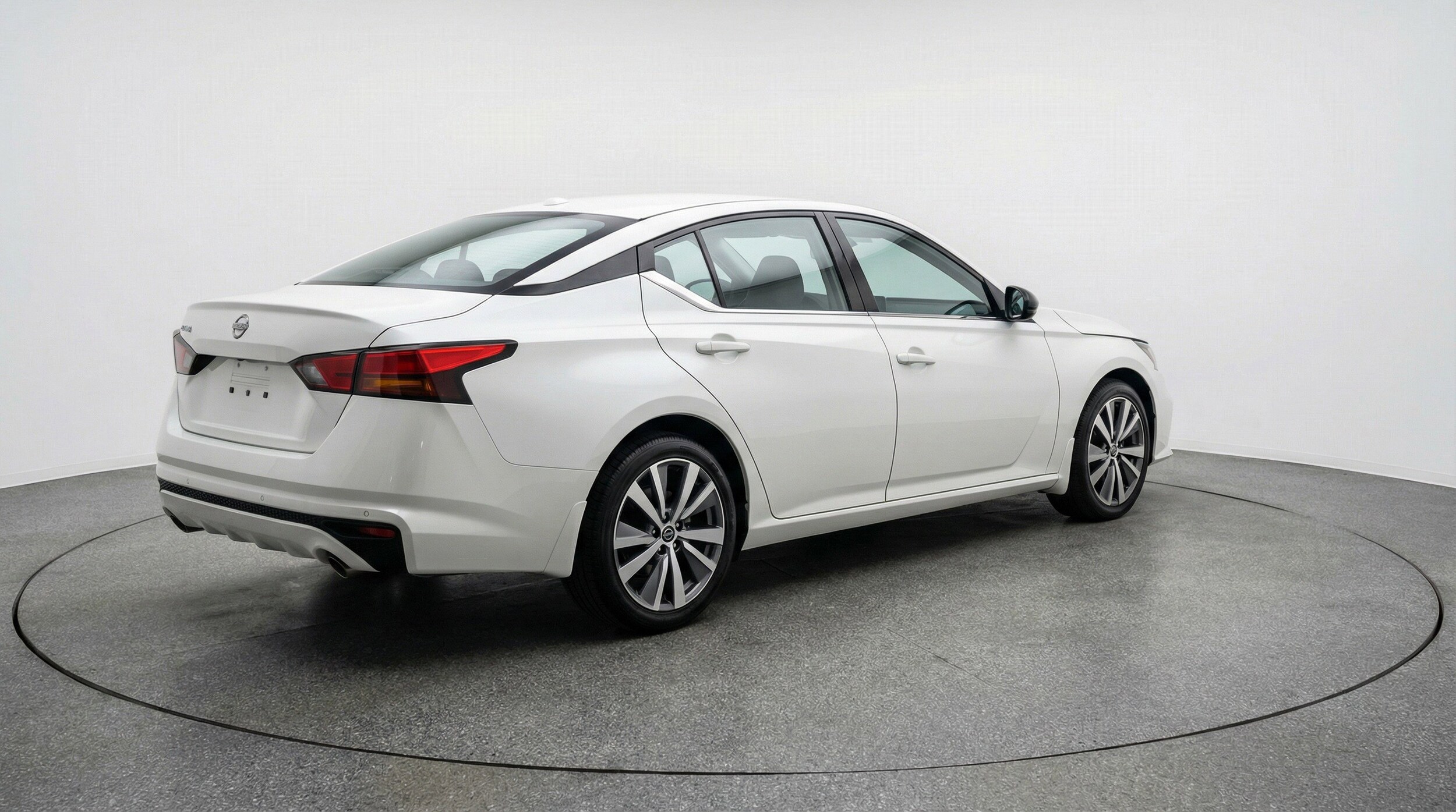Thumbnail: 2025 Nissan Altima - 9