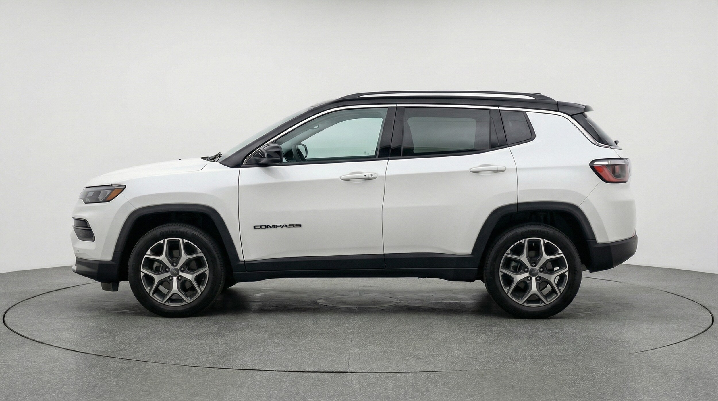 Thumbnail: 2025 Jeep Compass - 4