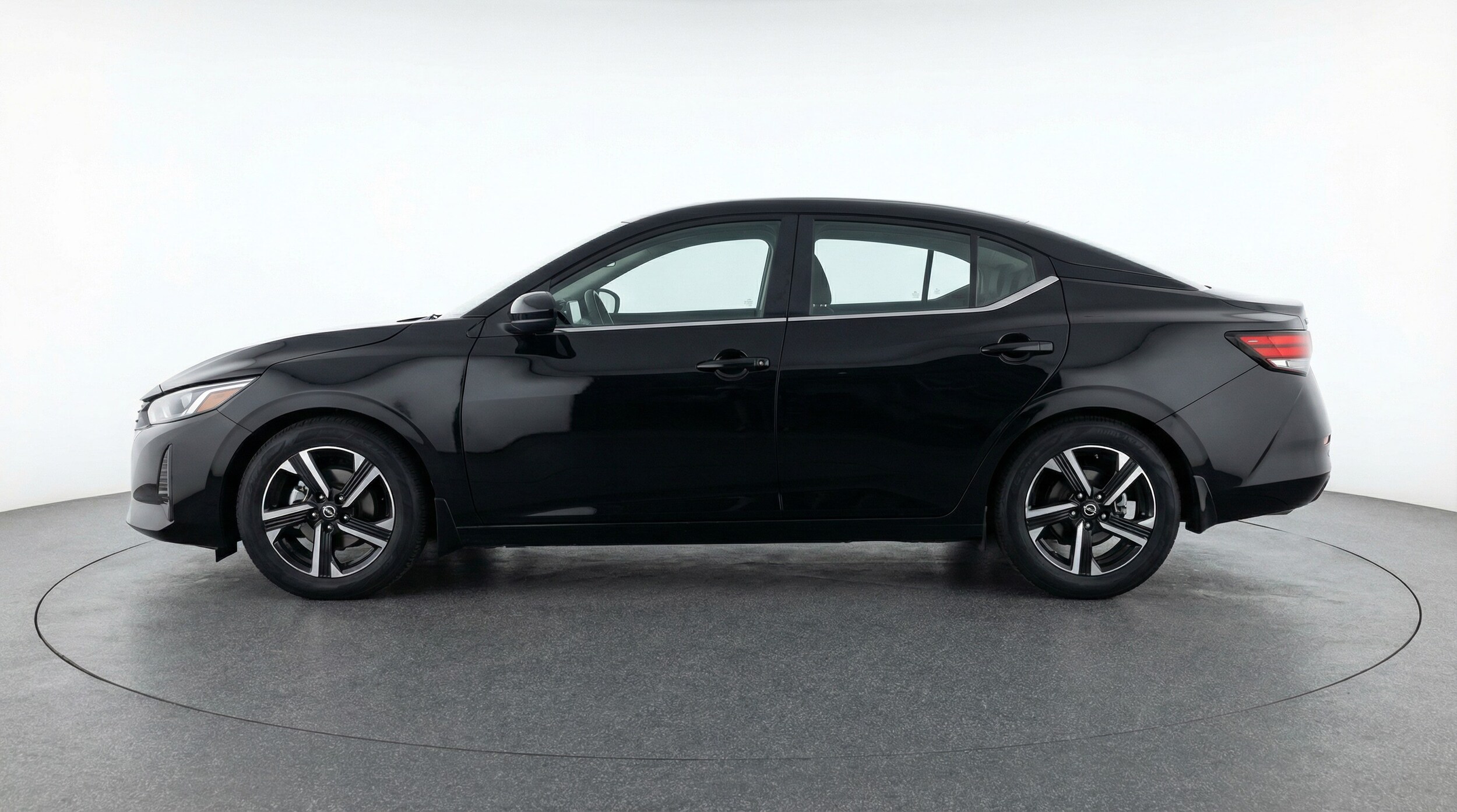 Thumbnail: 2025 Nissan Sentra - 4