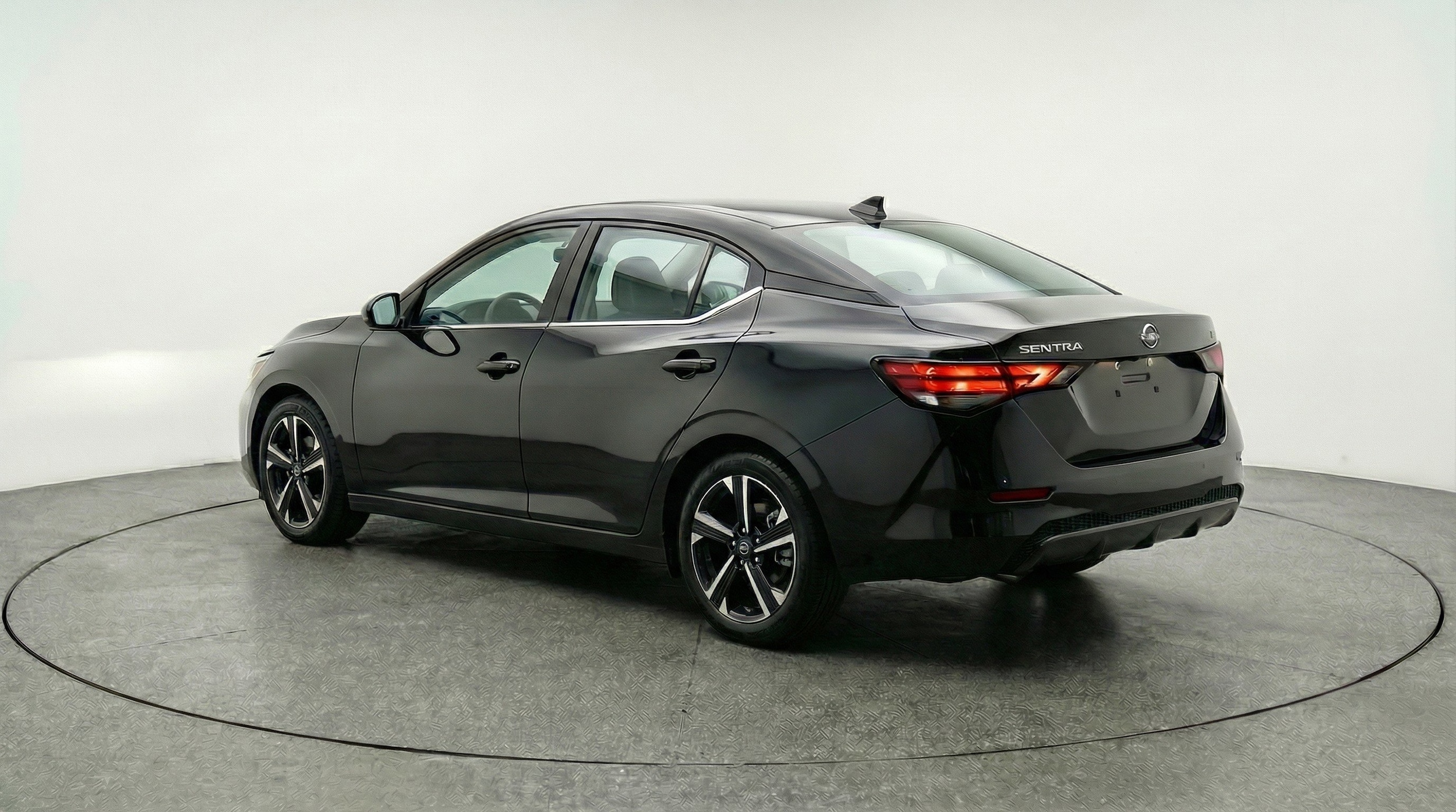 Thumbnail: 2025 Nissan Sentra - 6