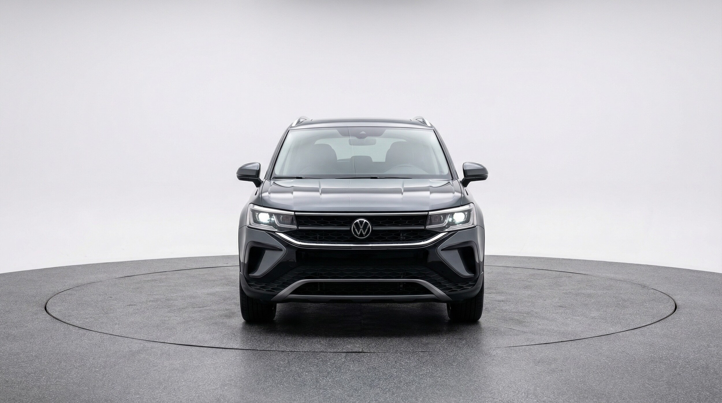 Thumbnail: 2025 Volkswagen Taos - 2