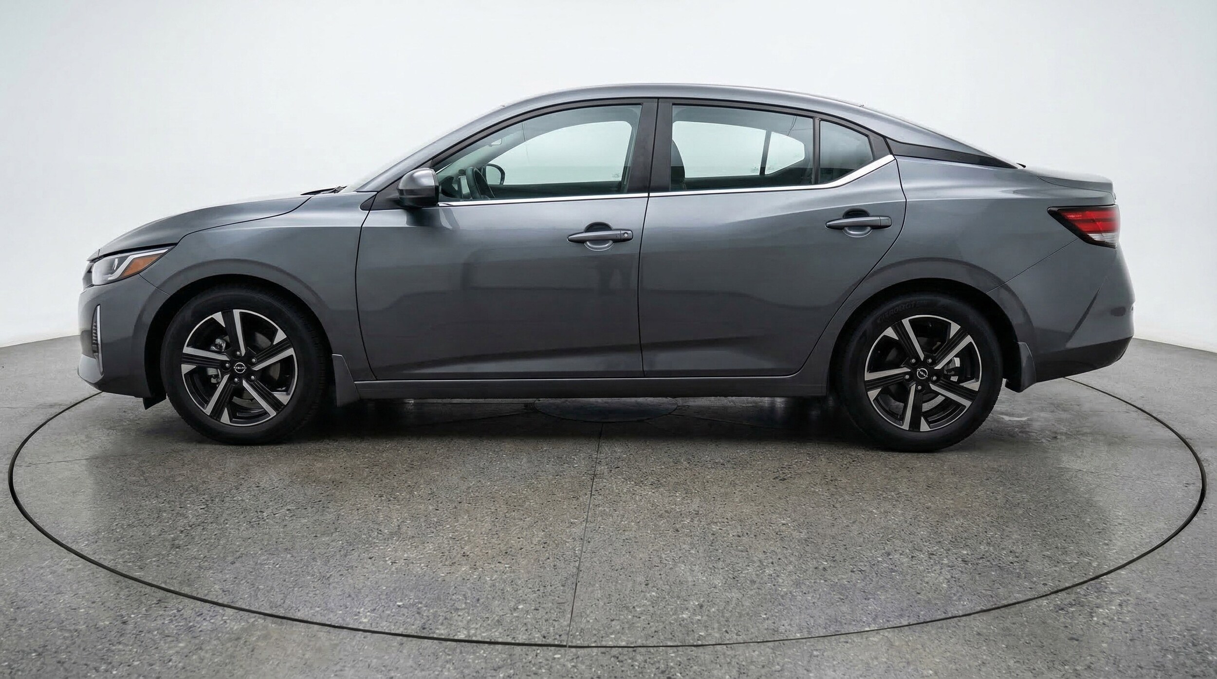 Thumbnail: 2025 Nissan Sentra - 5