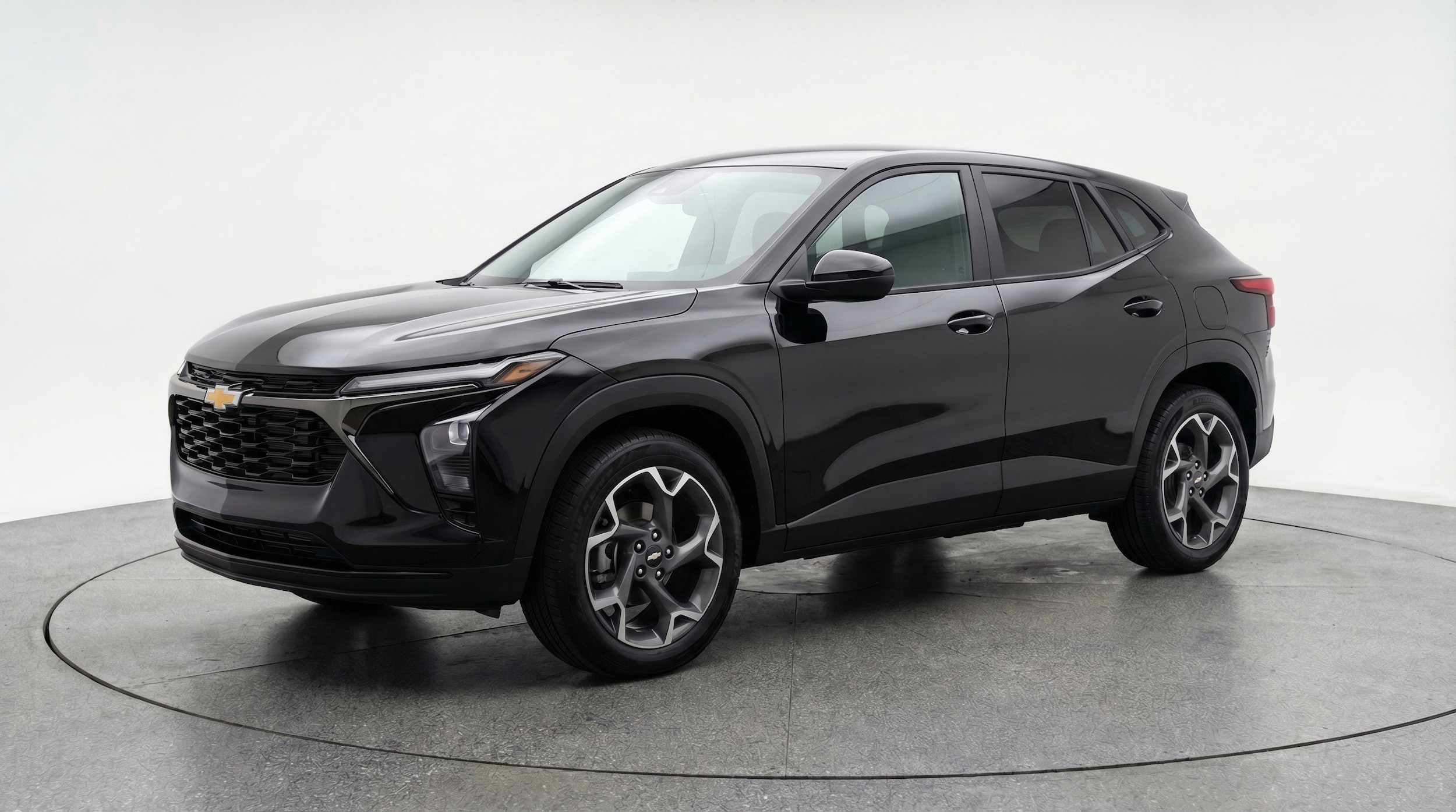 Thumbnail: 2025 Chevrolet Trax - 3