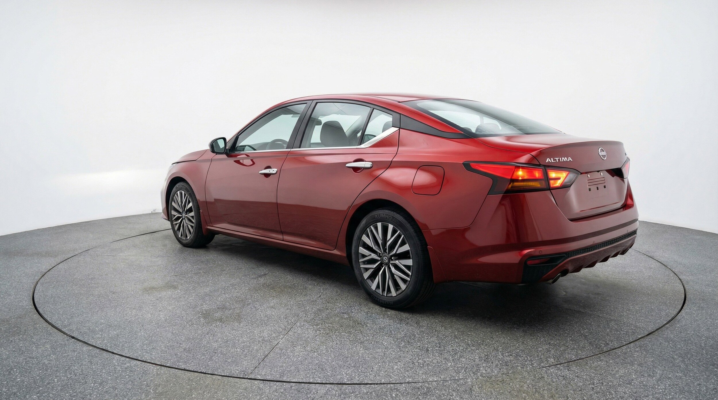 Thumbnail: 2025 Nissan Altima - 6