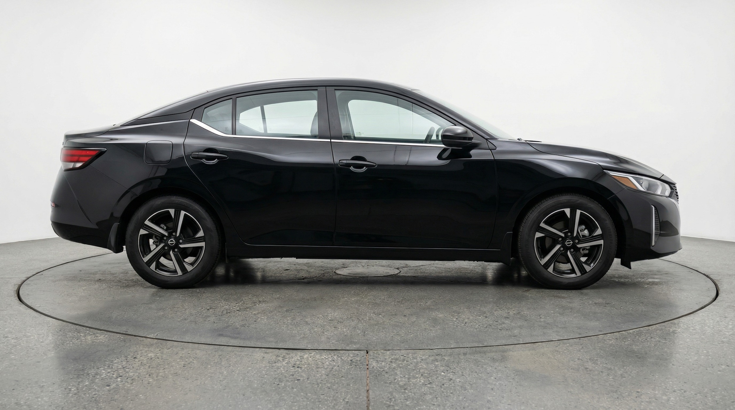 Thumbnail: 2025 Nissan Sentra - 8