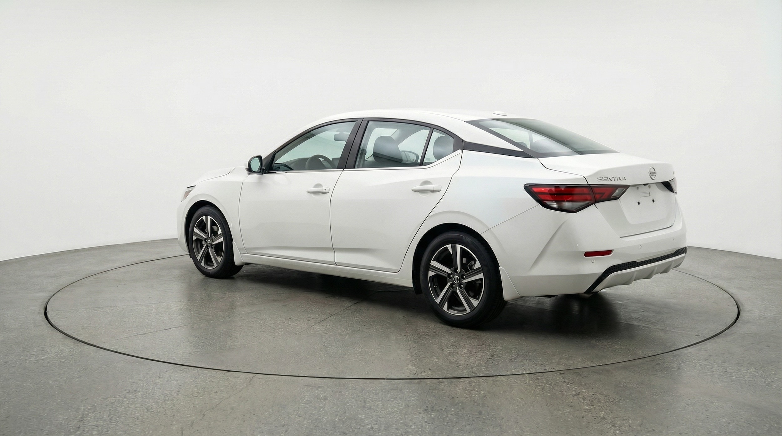 Thumbnail: 2025 Nissan Sentra - 5