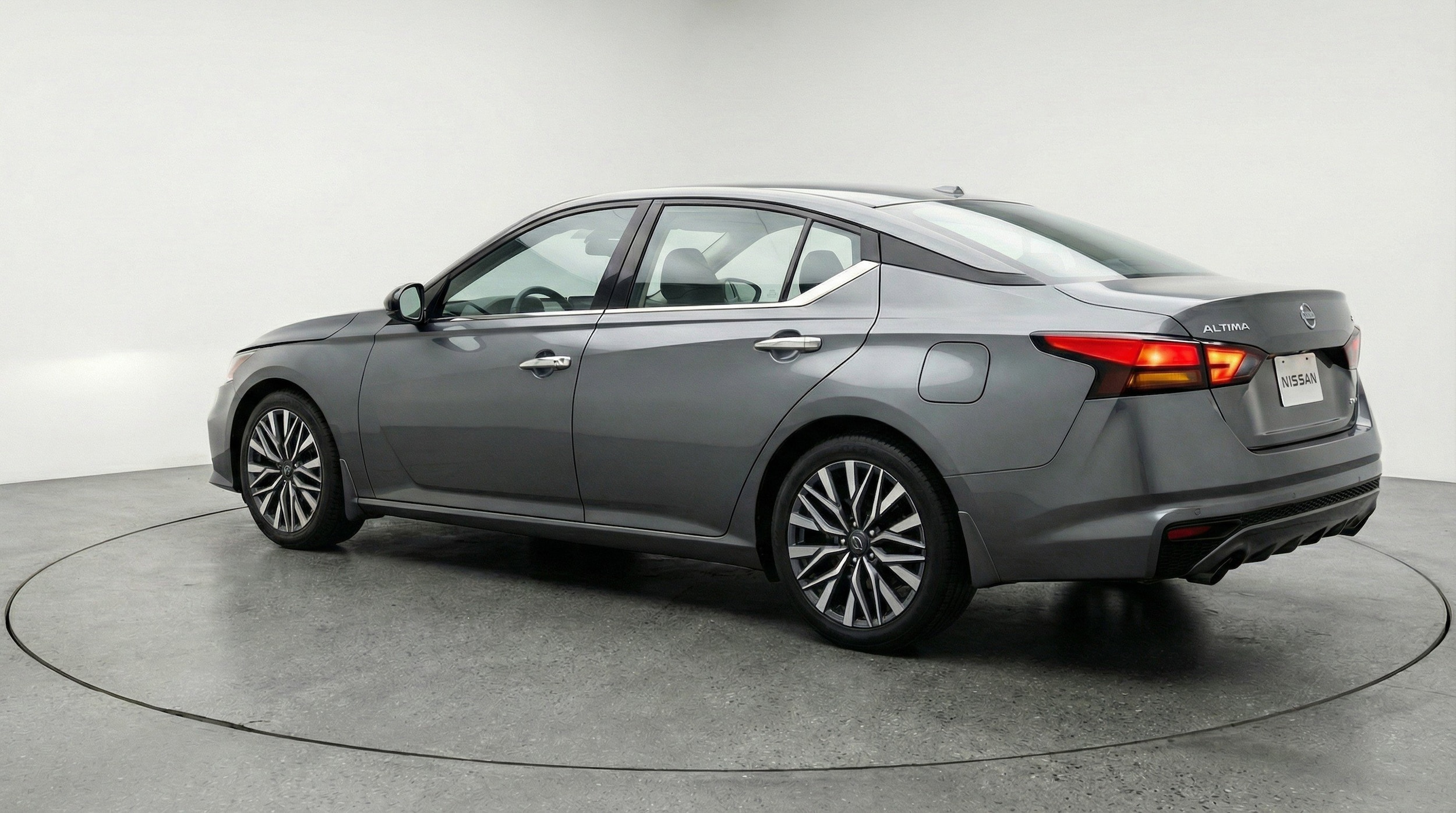 Thumbnail: 2025 Nissan Altima - 6