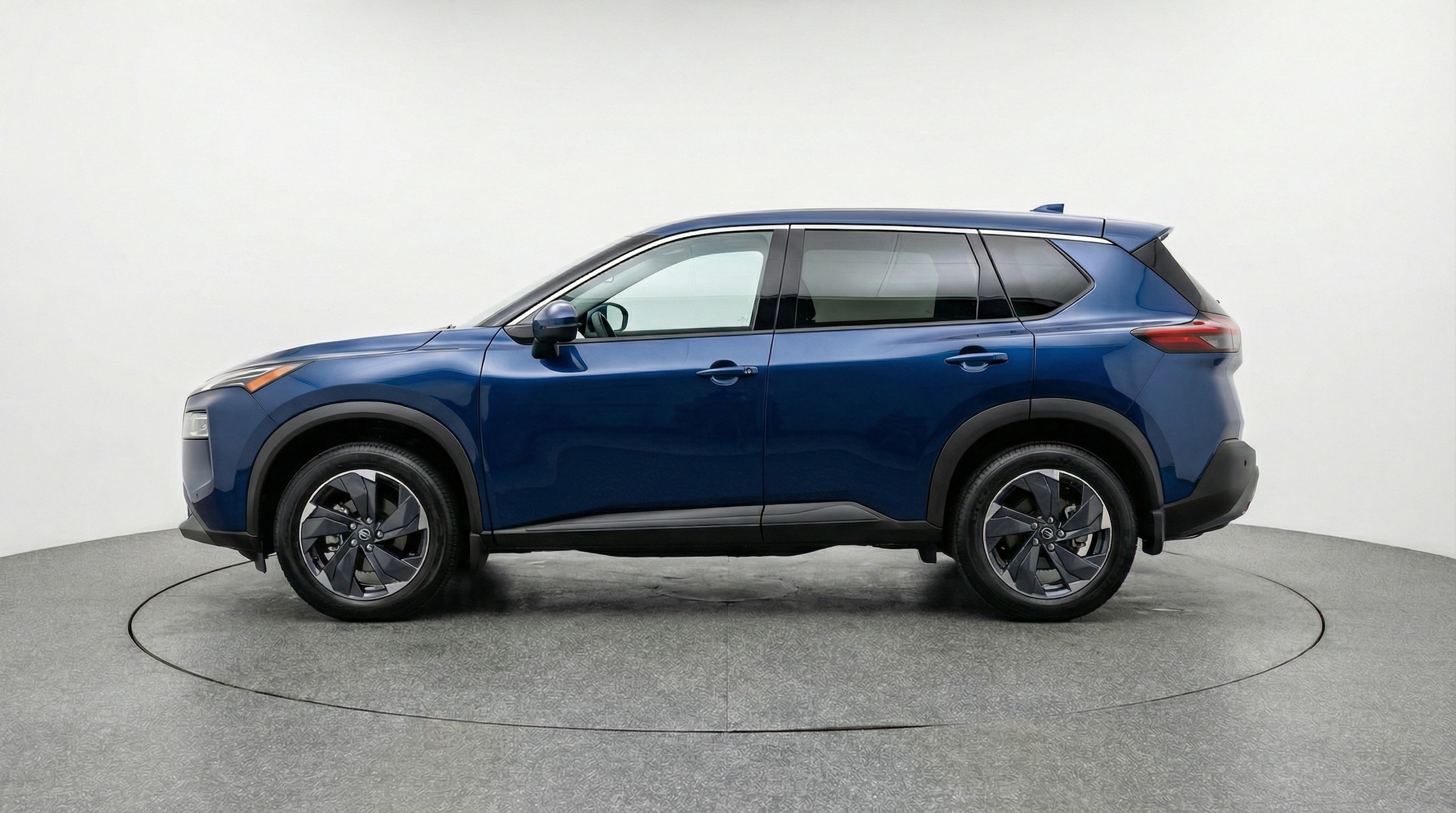 Thumbnail: 2025 Nissan Rogue - 4