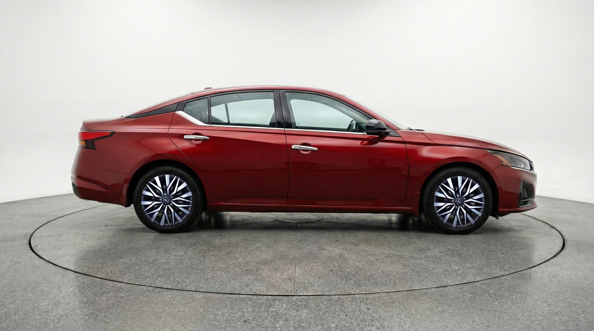 Thumbnail: 2025 Nissan Altima - 8