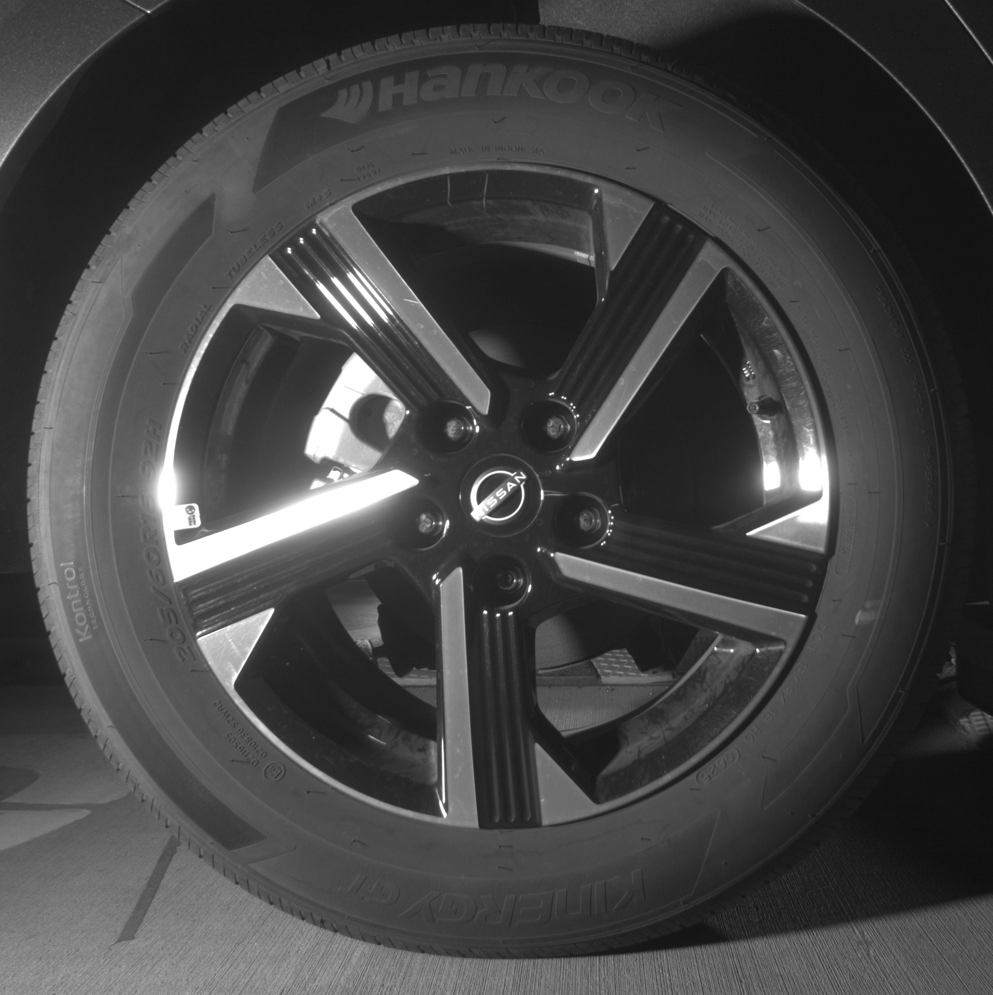 Thumbnail: 2025 Nissan Sentra - 12