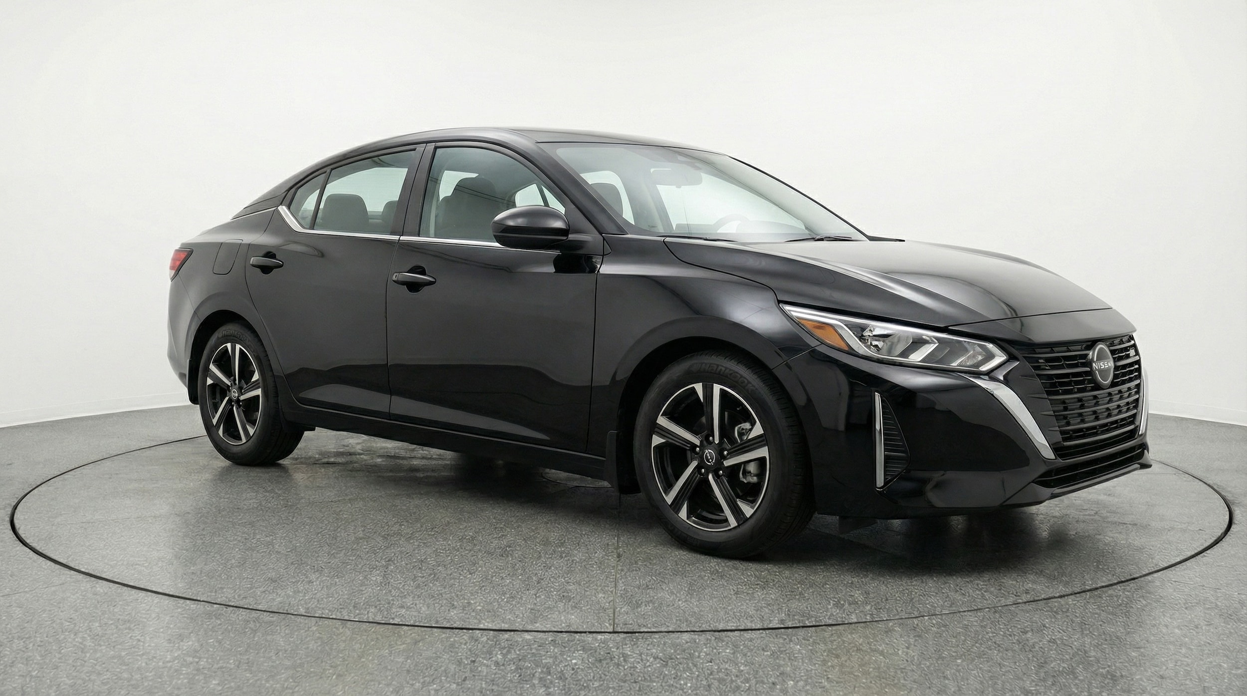 Thumbnail: 2025 Nissan Sentra - 1