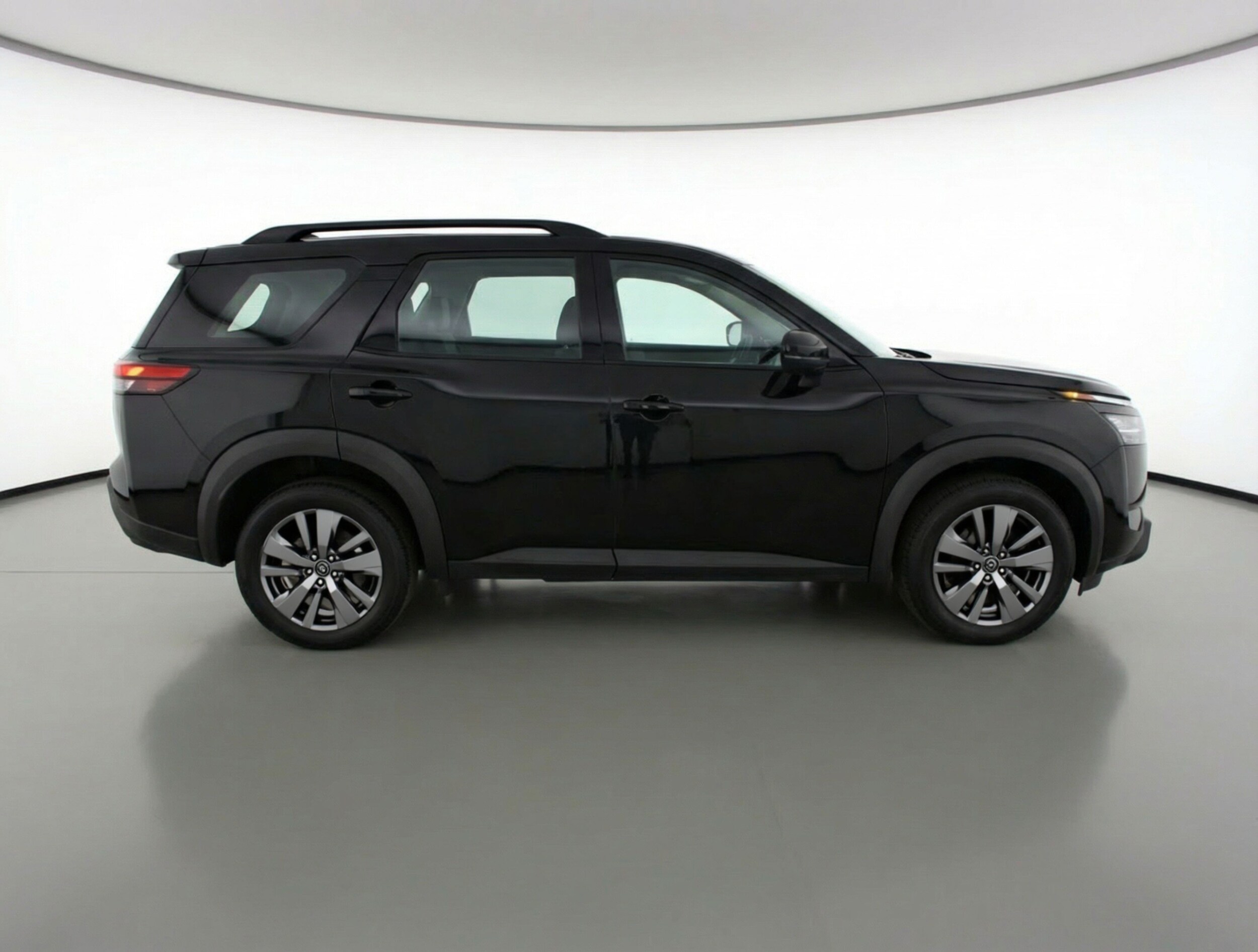 Thumbnail: 2025 Nissan Pathfinder - 8
