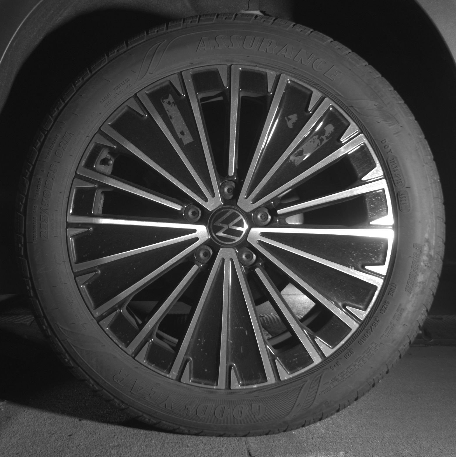 Thumbnail: 2025 Volkswagen Taos - 14