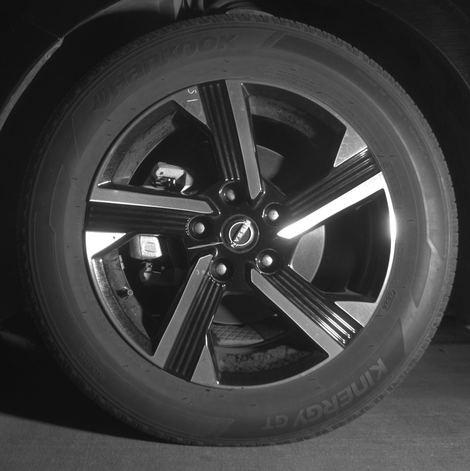 Thumbnail: 2025 Nissan Sentra - 9