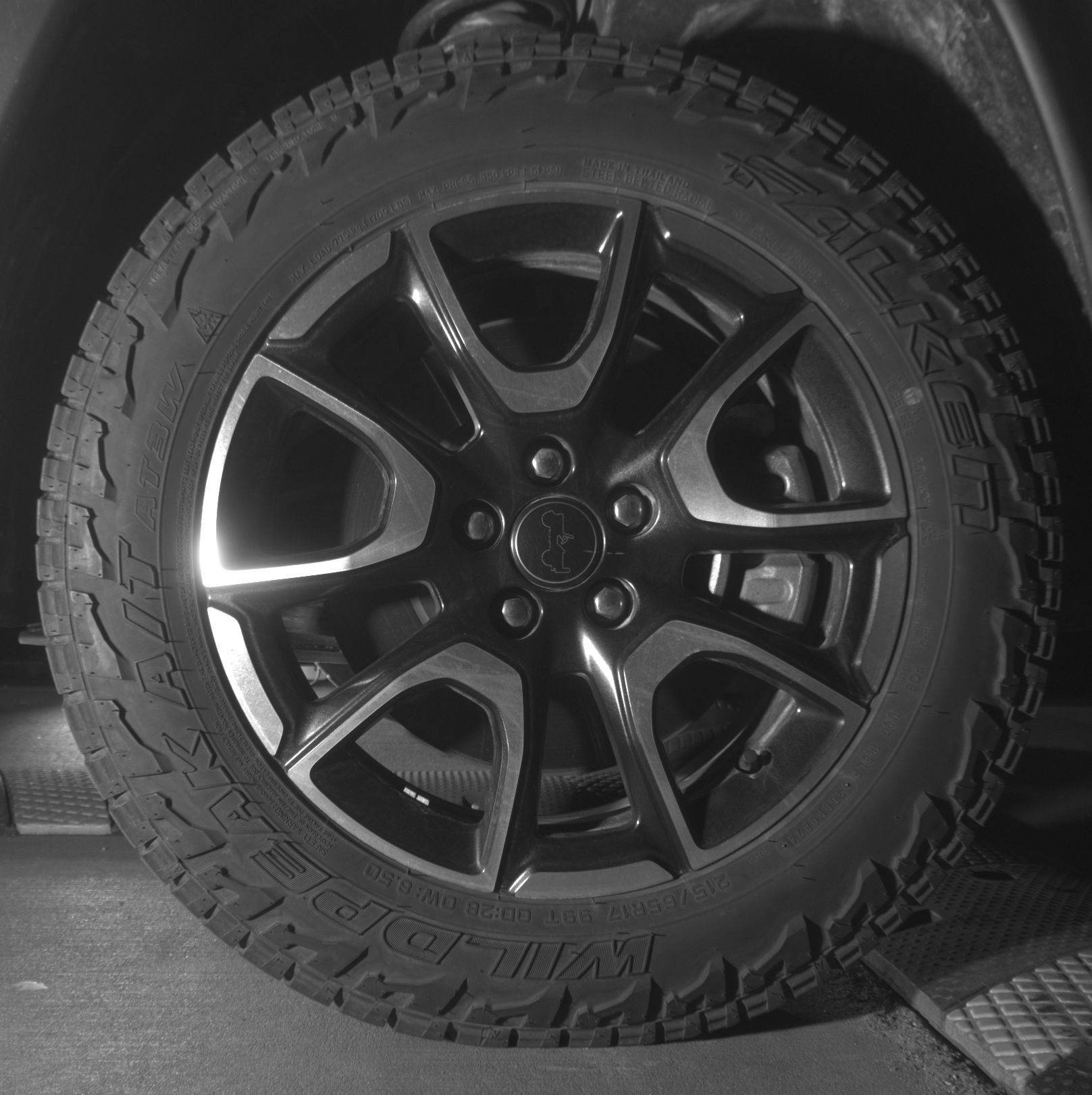 Thumbnail: 2025 Jeep Compass - 15