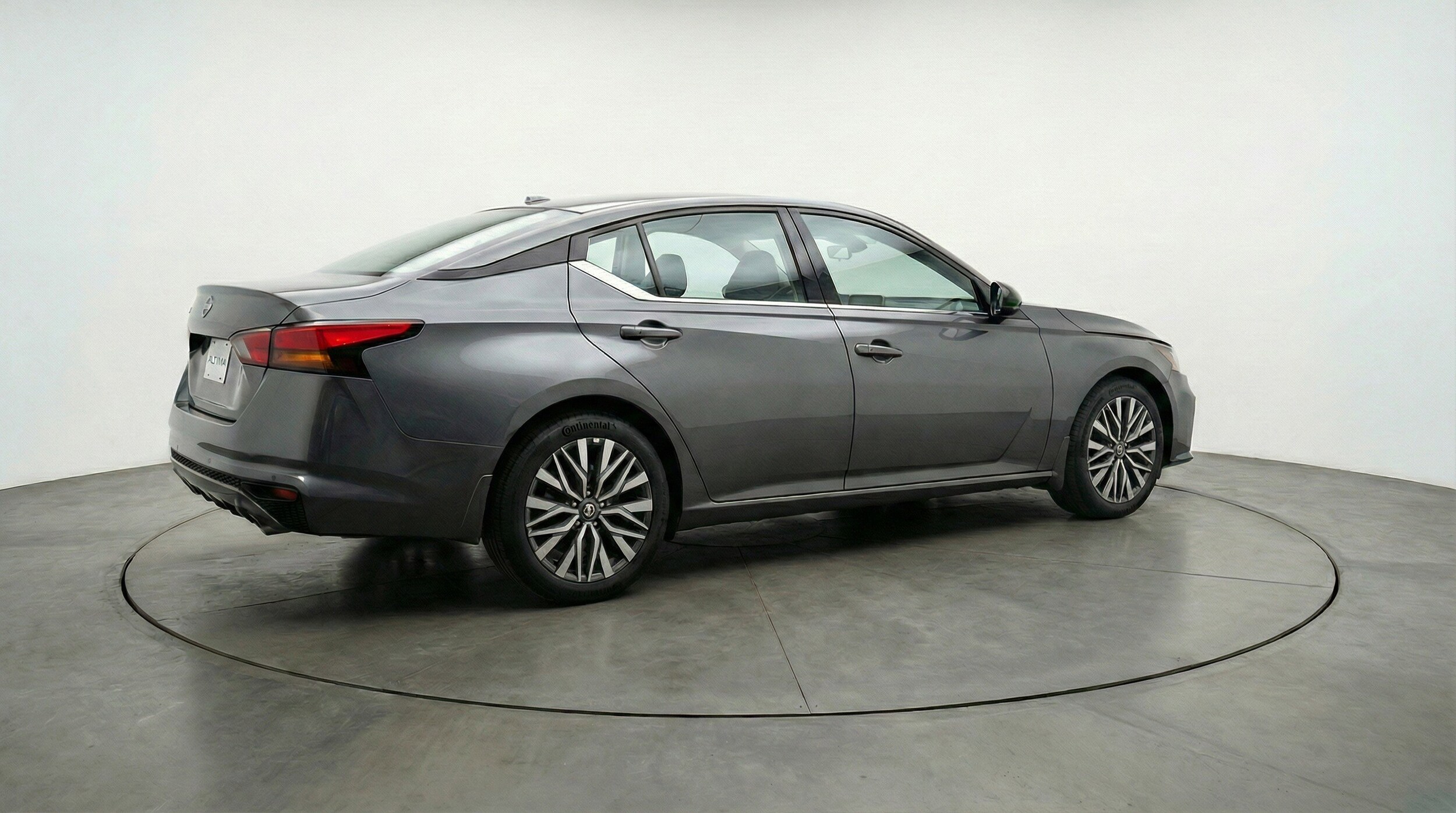 Thumbnail: 2025 Nissan Altima - 9