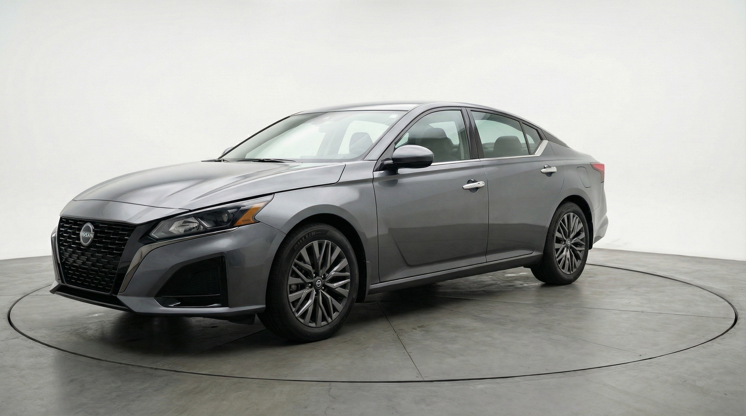 Thumbnail: 2025 Nissan Altima - 3