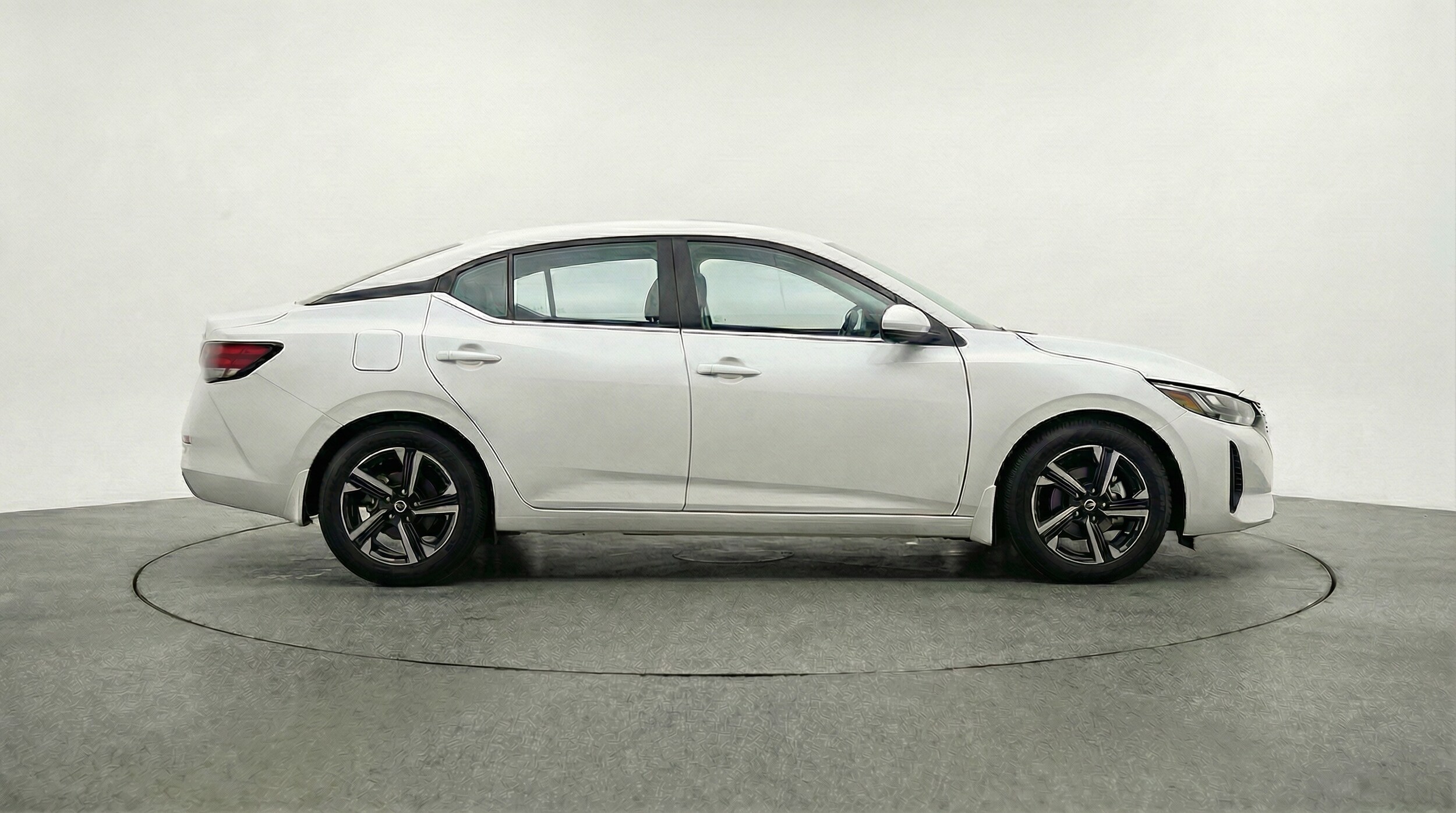 Thumbnail: 2025 Nissan Sentra - 8